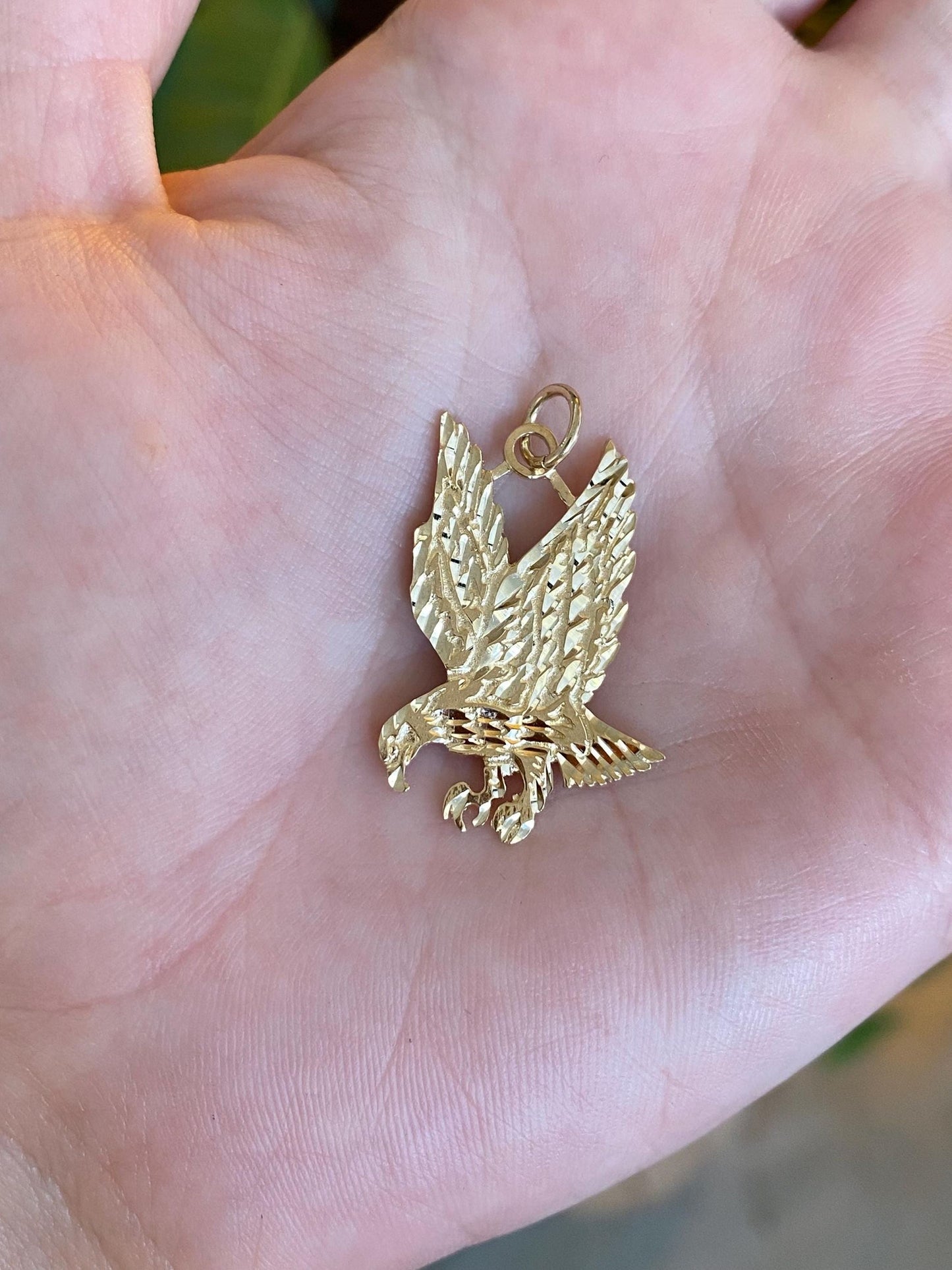 Vintage Solid 10k Yellow Gold Diamond Cut Eagle Charm