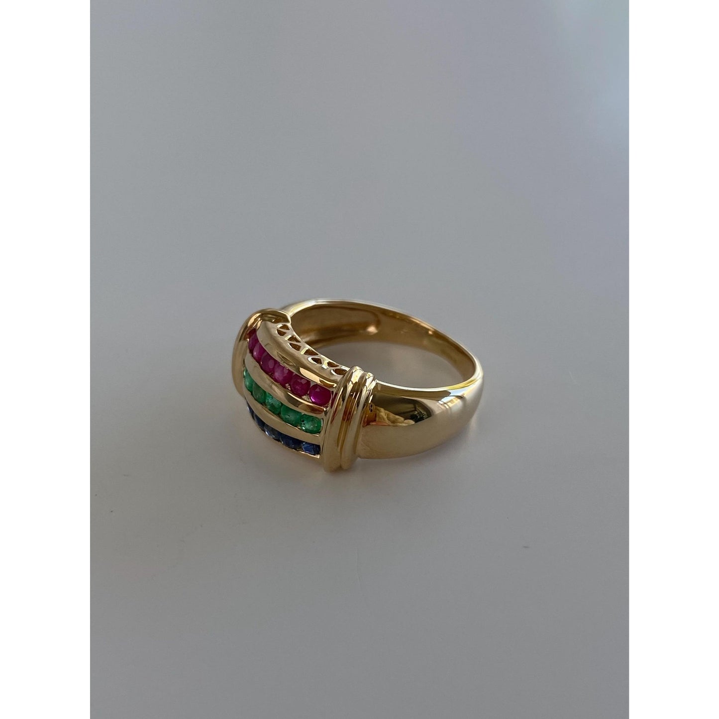 Vintage Solid 14k Yellow Gold Ruby Emerald Sapphire Ring Band - Size 5.75