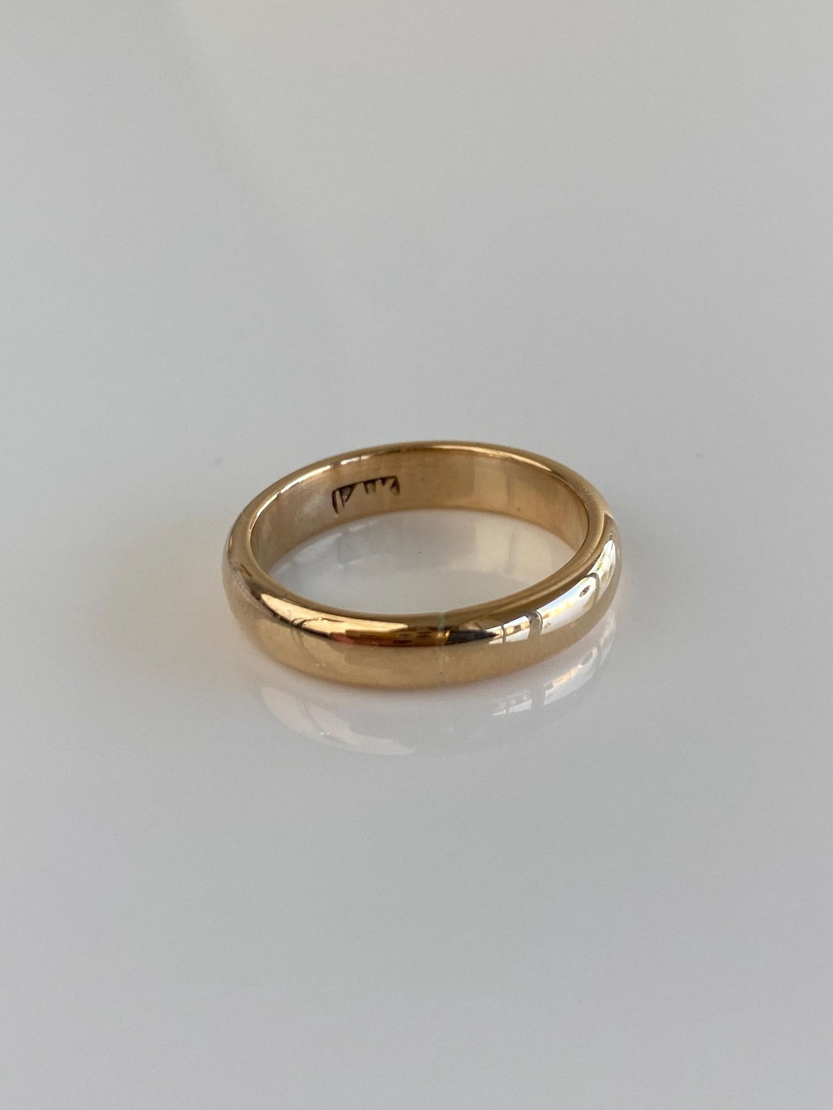 Vintage Solid 14k Yellow Gold Ring Band - Size 6.25