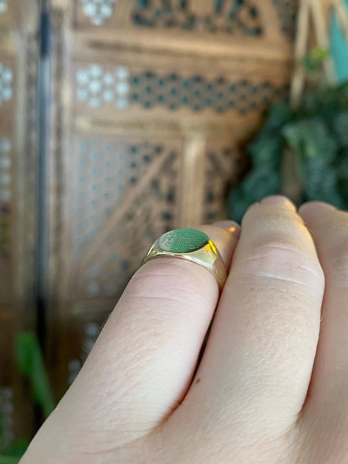 Vintage Solid 10k Yellow Gold Monogram Signet Ring - Size 3