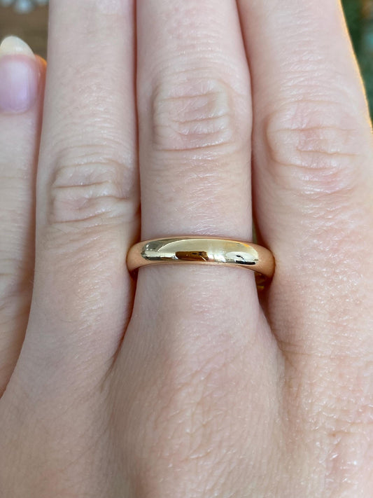 Vintage Solid 18k Yellow Gold Ring Band - Size 8.75