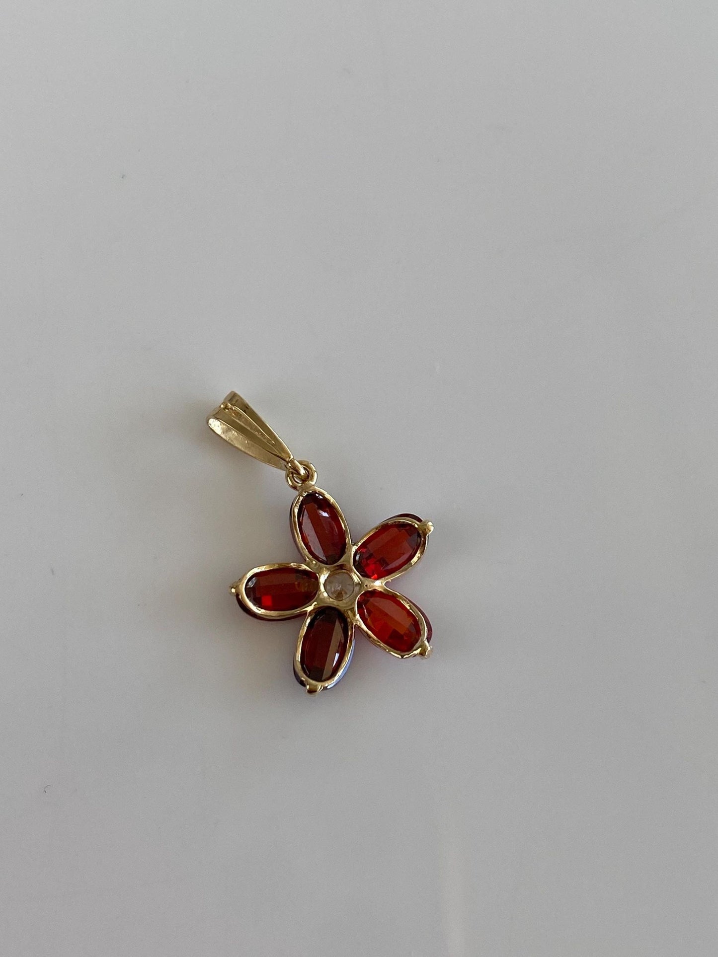 Vintage Solid 14k Yellow Gold Clear & Fancy Cut Red Cubic Zirconia Flower Charm