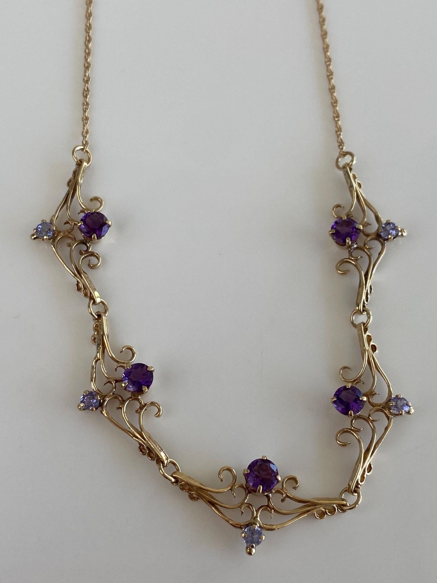 Vintage Solid 14k Rosey Gold Tanzanite Amethyst Scrollwork Chain Necklace - 17 inches