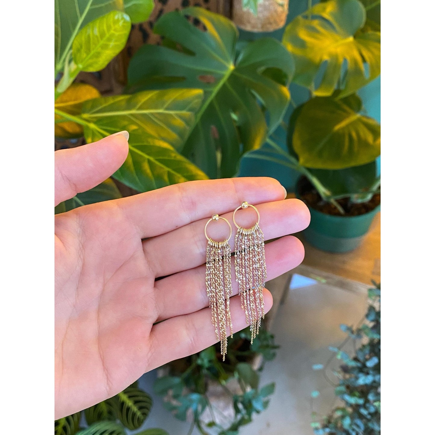 Vintage Solid 14k Tri Tone Gold Fringe Dangle Stud Earrings