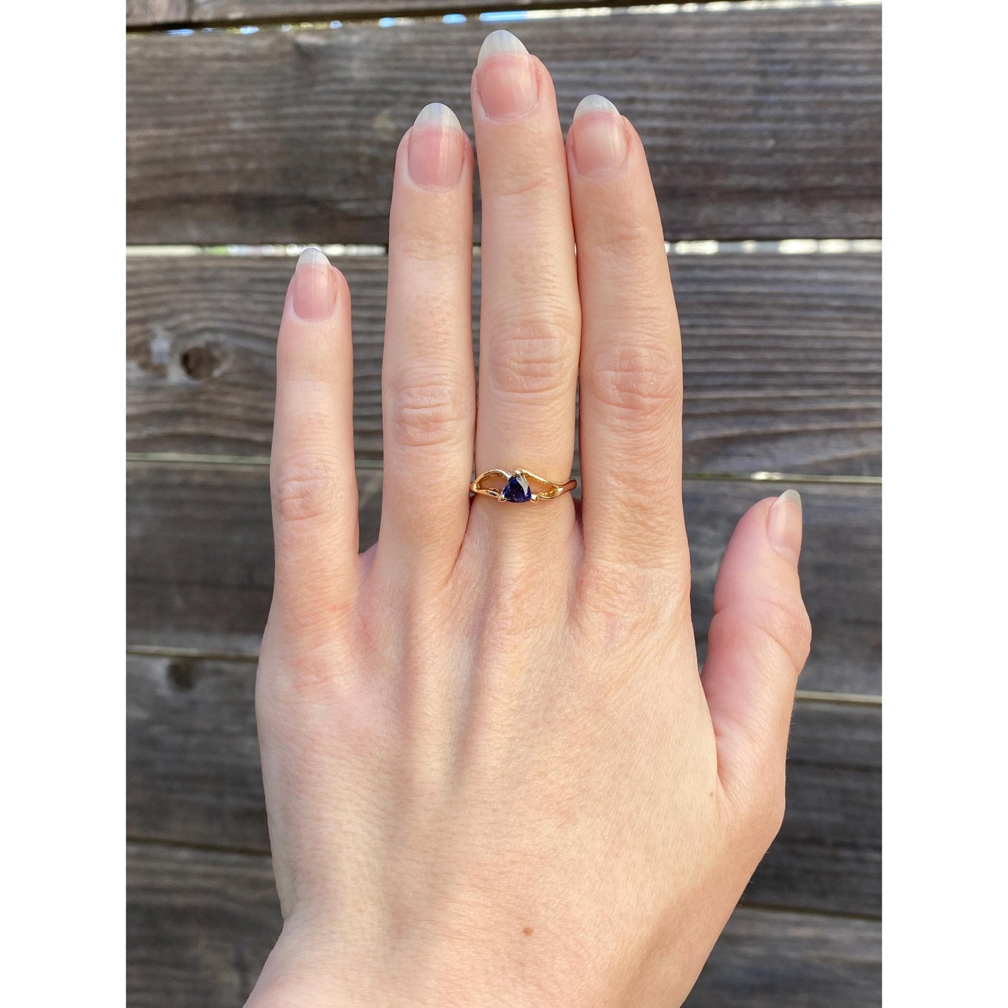 Vintage Solid 14k Yellow Gold Blue Cubic Zirconia Ring - Size 5.75