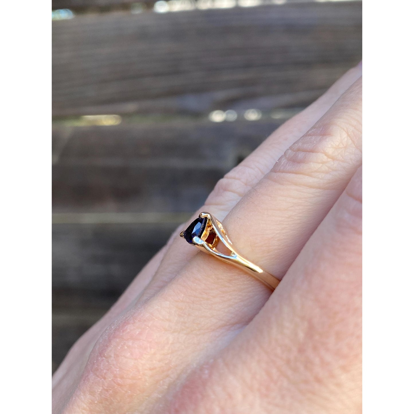 Vintage Solid 14k Yellow Gold Blue Cubic Zirconia Ring - Size 5.75