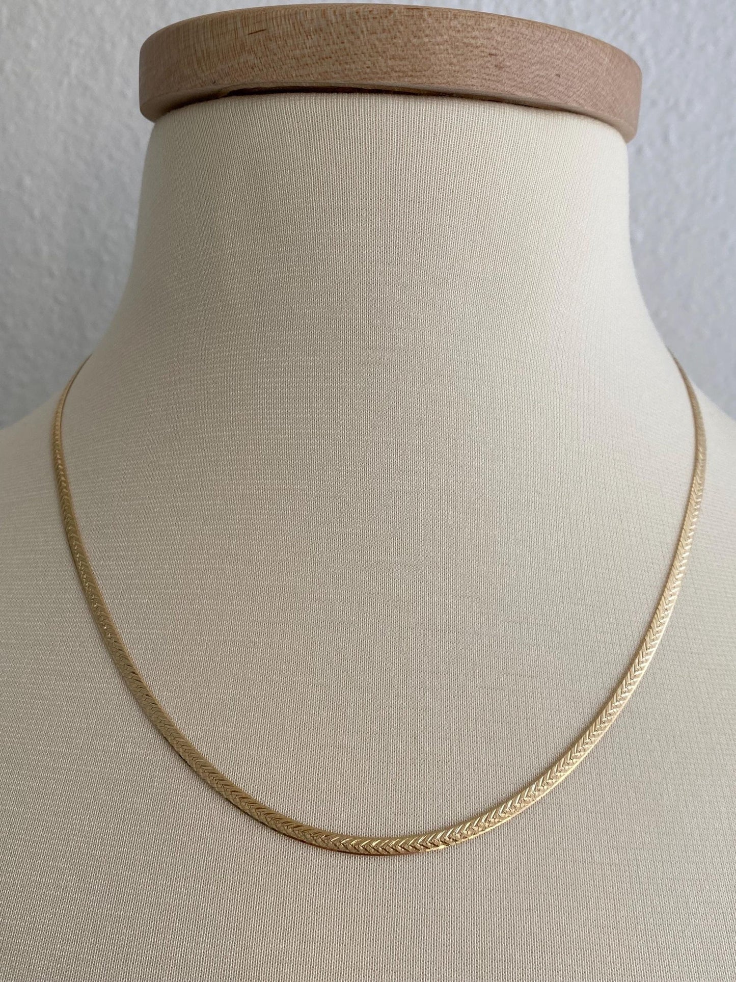 Vintage Solid 14k Yellow Gold Herringbone Chain Necklace - 19.75 inches