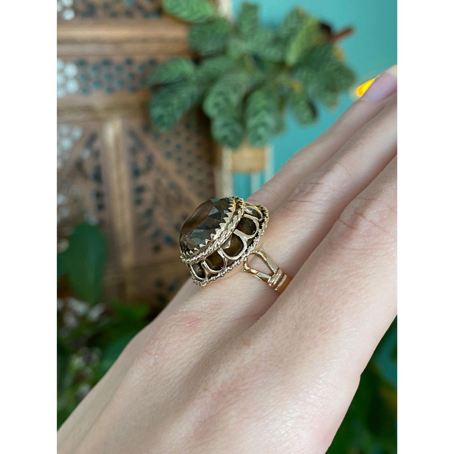 Vintage Solid 10k Yellow Gold Smokey Quartz Cocktail Ring - Size 6