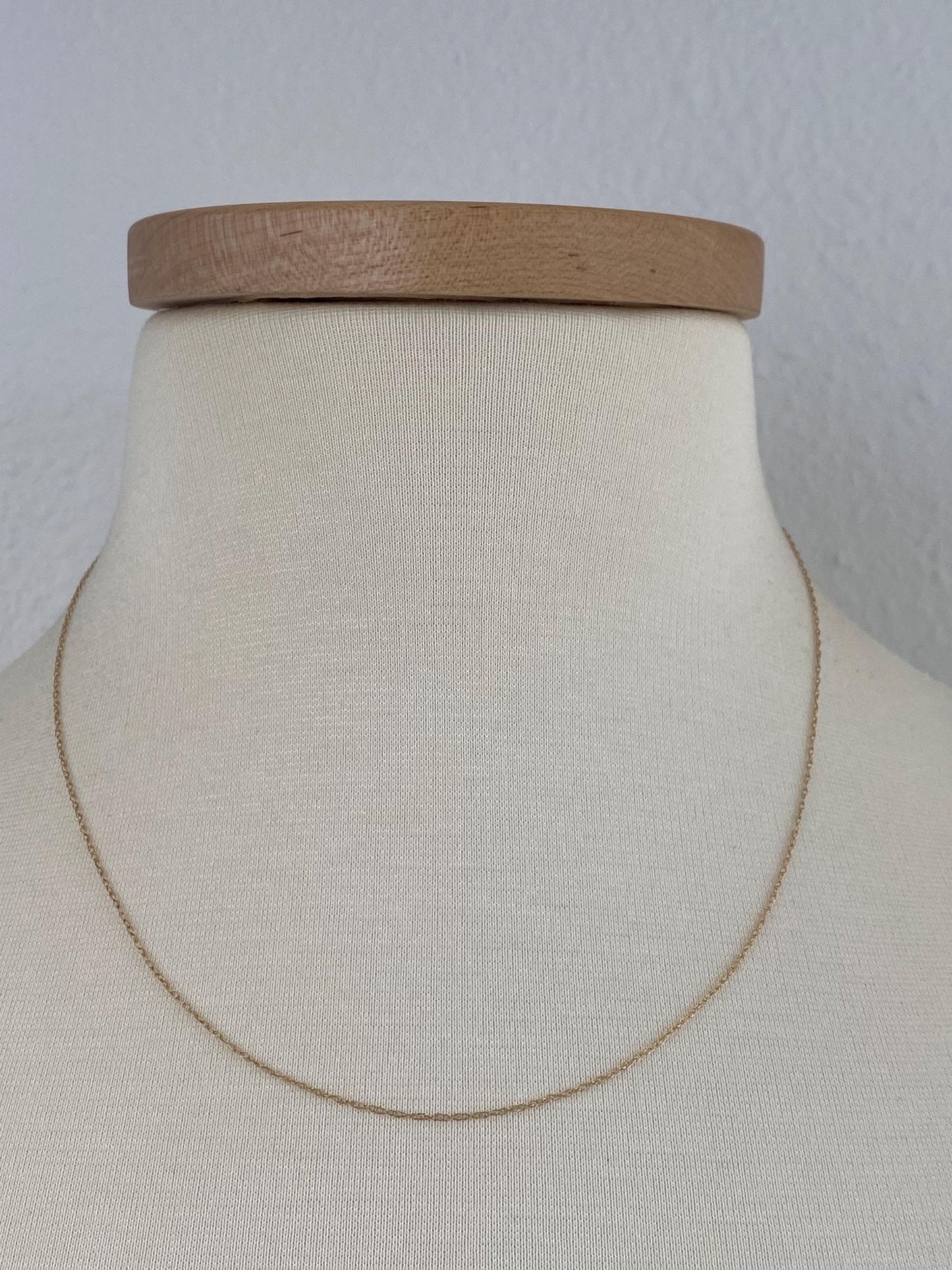 Vintage Solid 14k Yellow Gold Dainty Chain Necklace - 18.5 inches