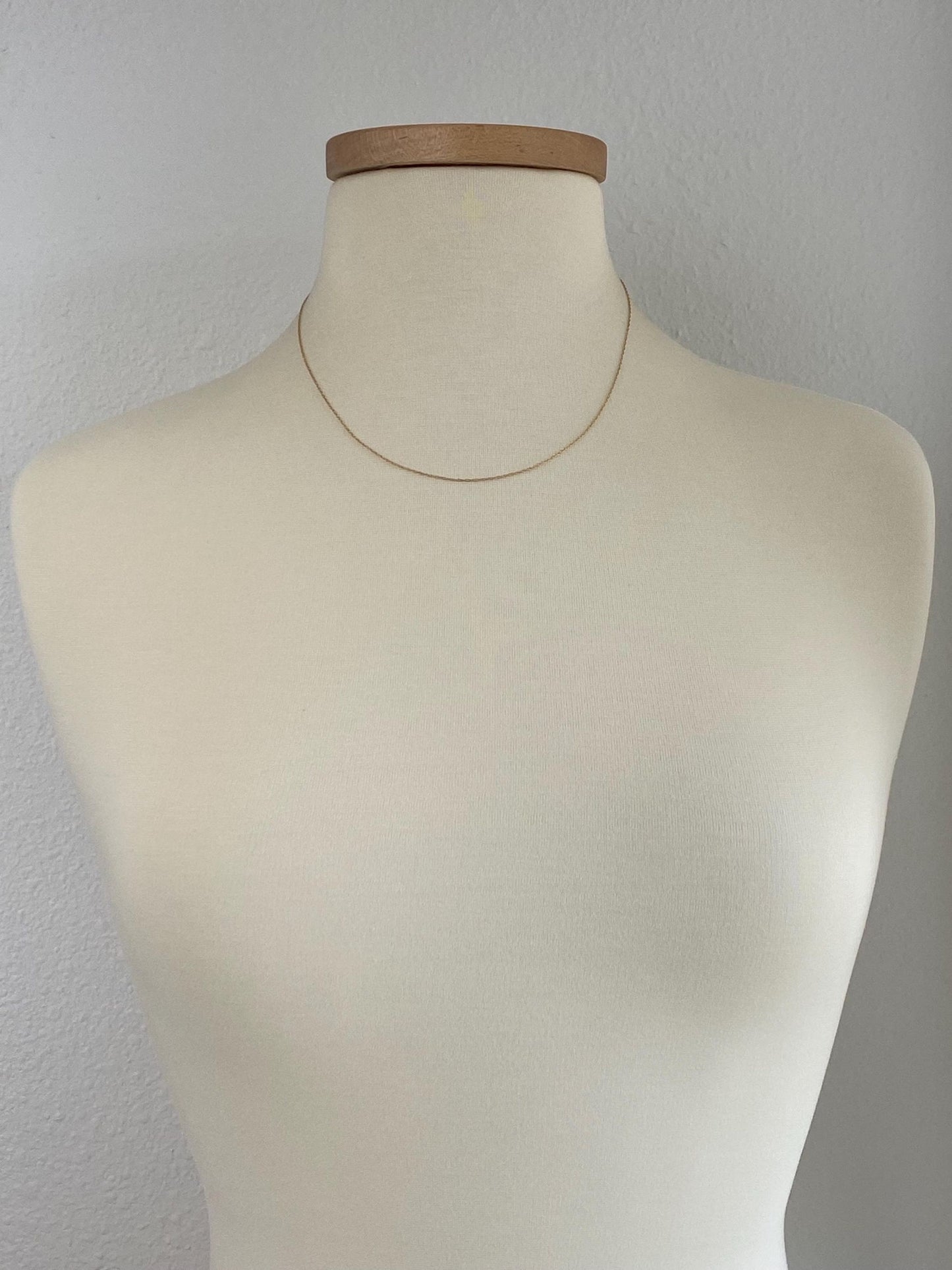 Vintage Solid 14k Yellow Gold Dainty Chain Necklace - 18.5 inches