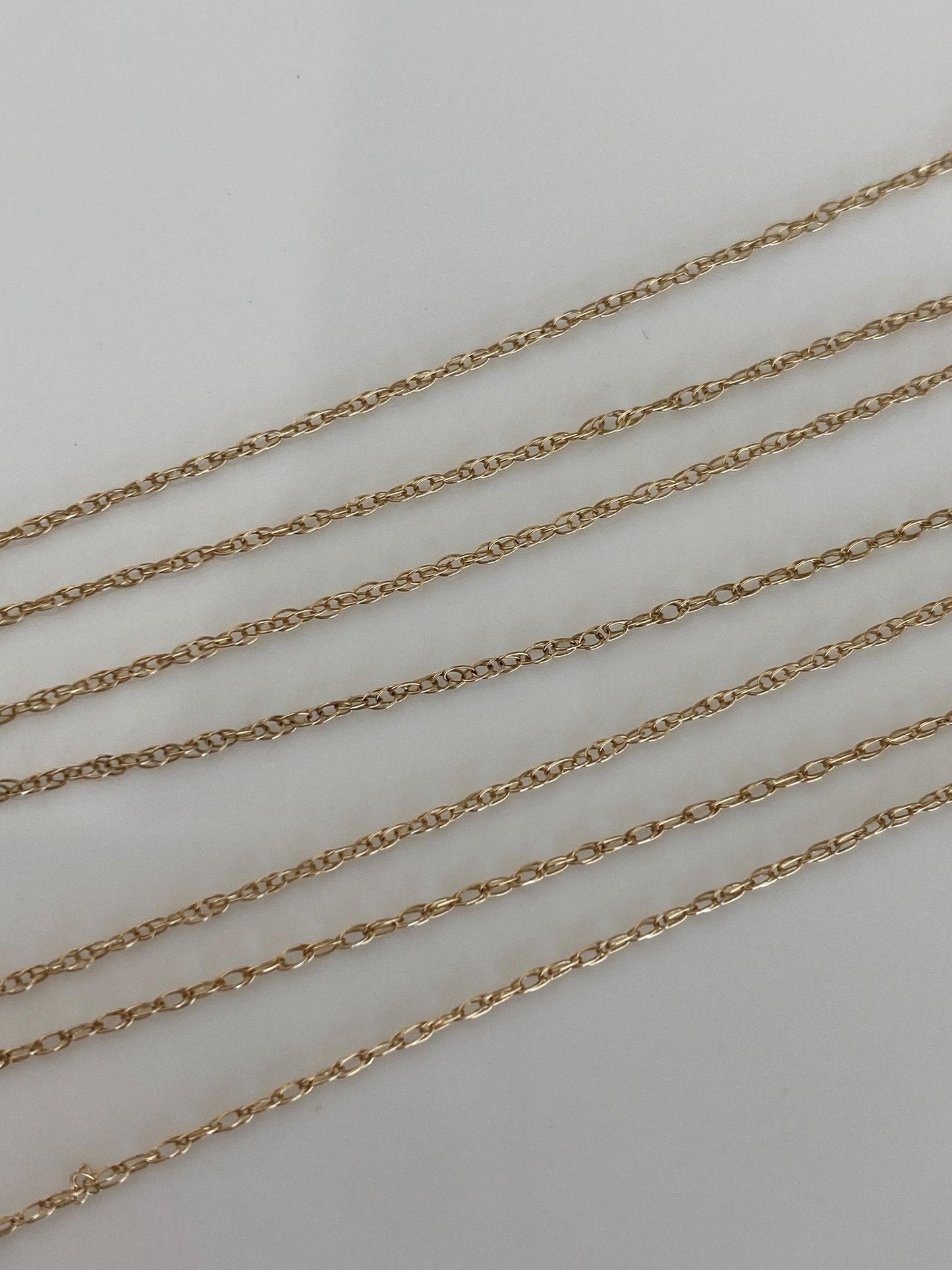 Vintage Solid 14k Yellow Gold Dainty Chain Necklace - 18.5 inches