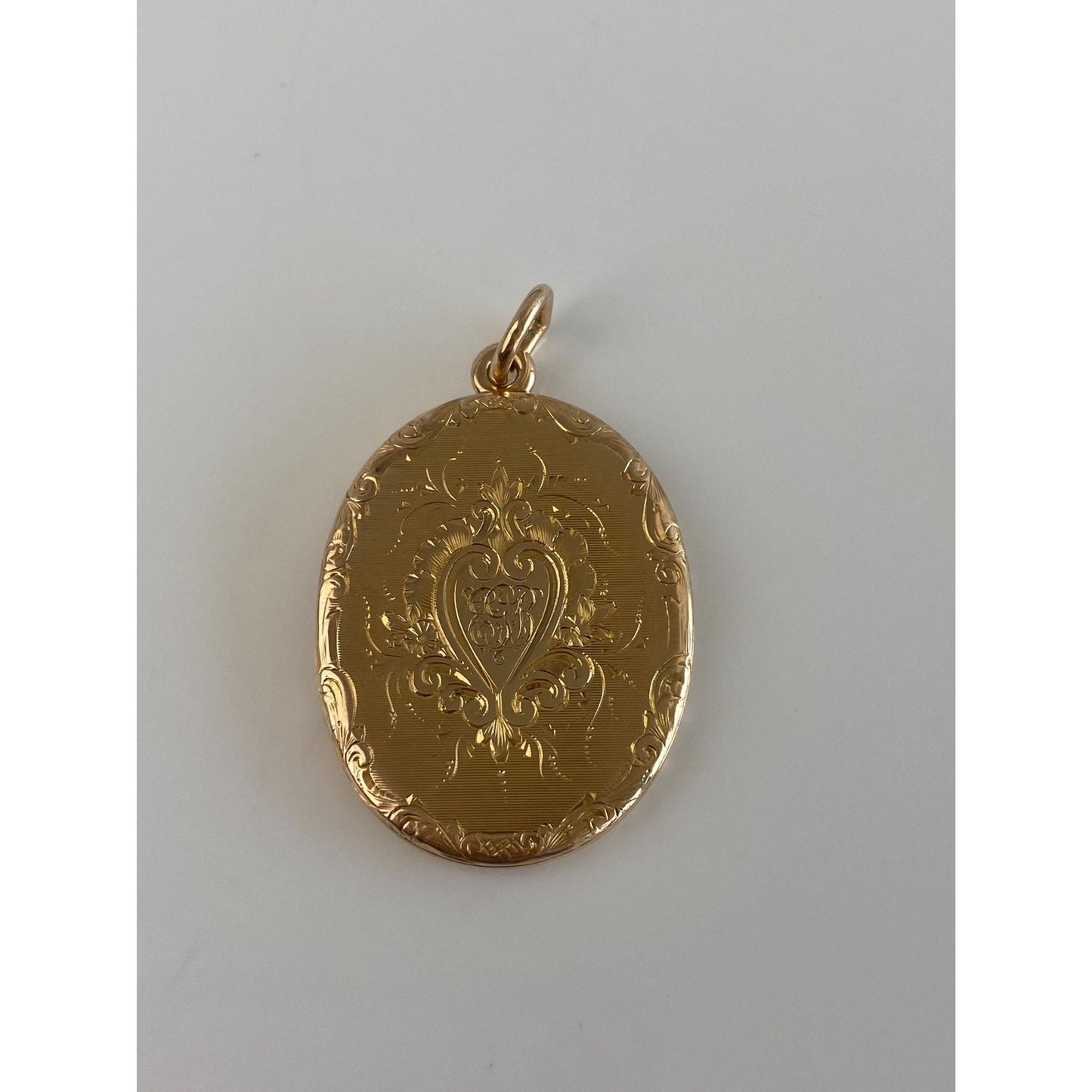 Vintage Solid 14k Yellow Gold Engraved Floral Locket Charm