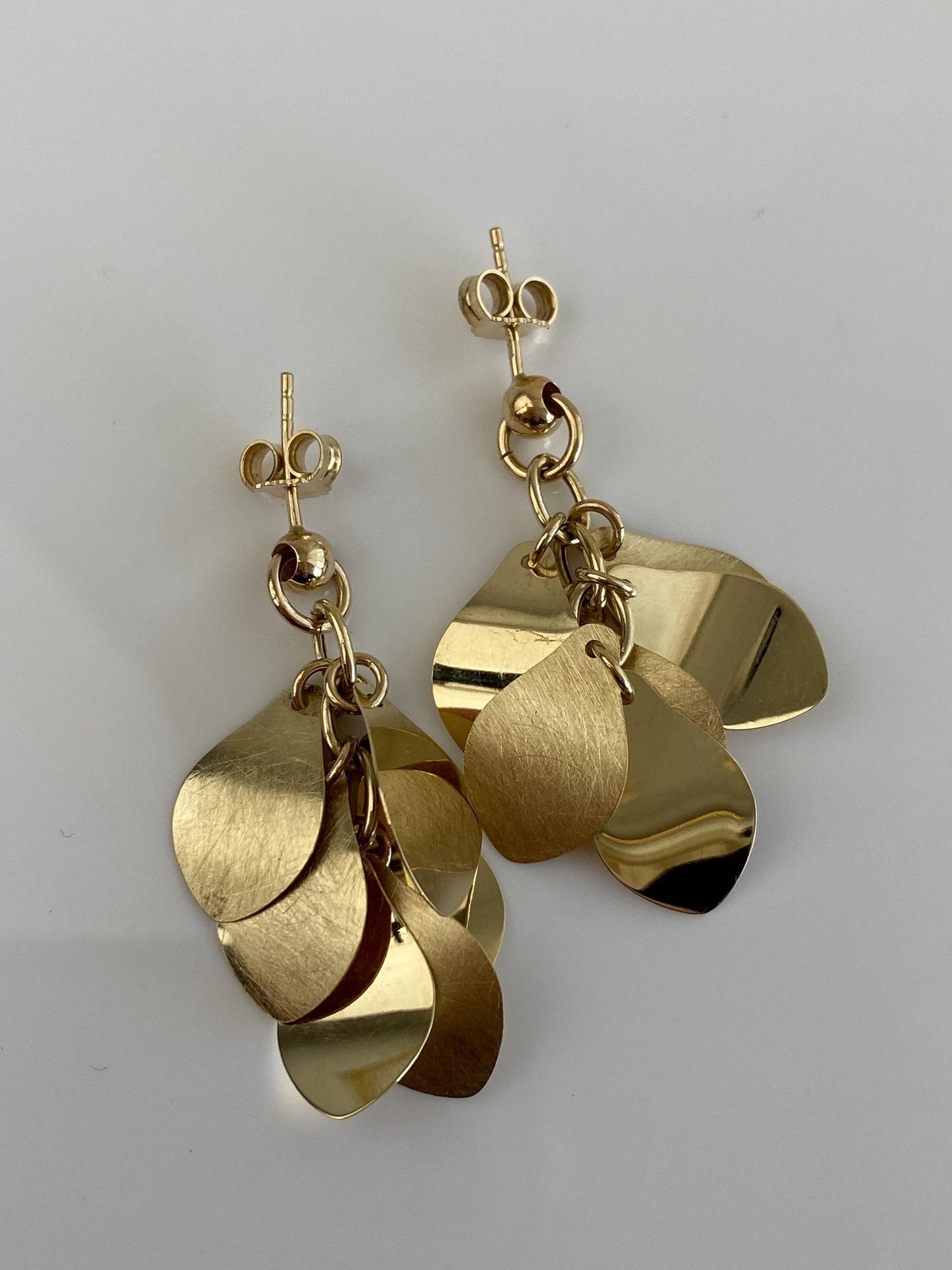 Vintage Solid 14k Yellow Gold Organic Shape Leaf Dangle Stud Earrings