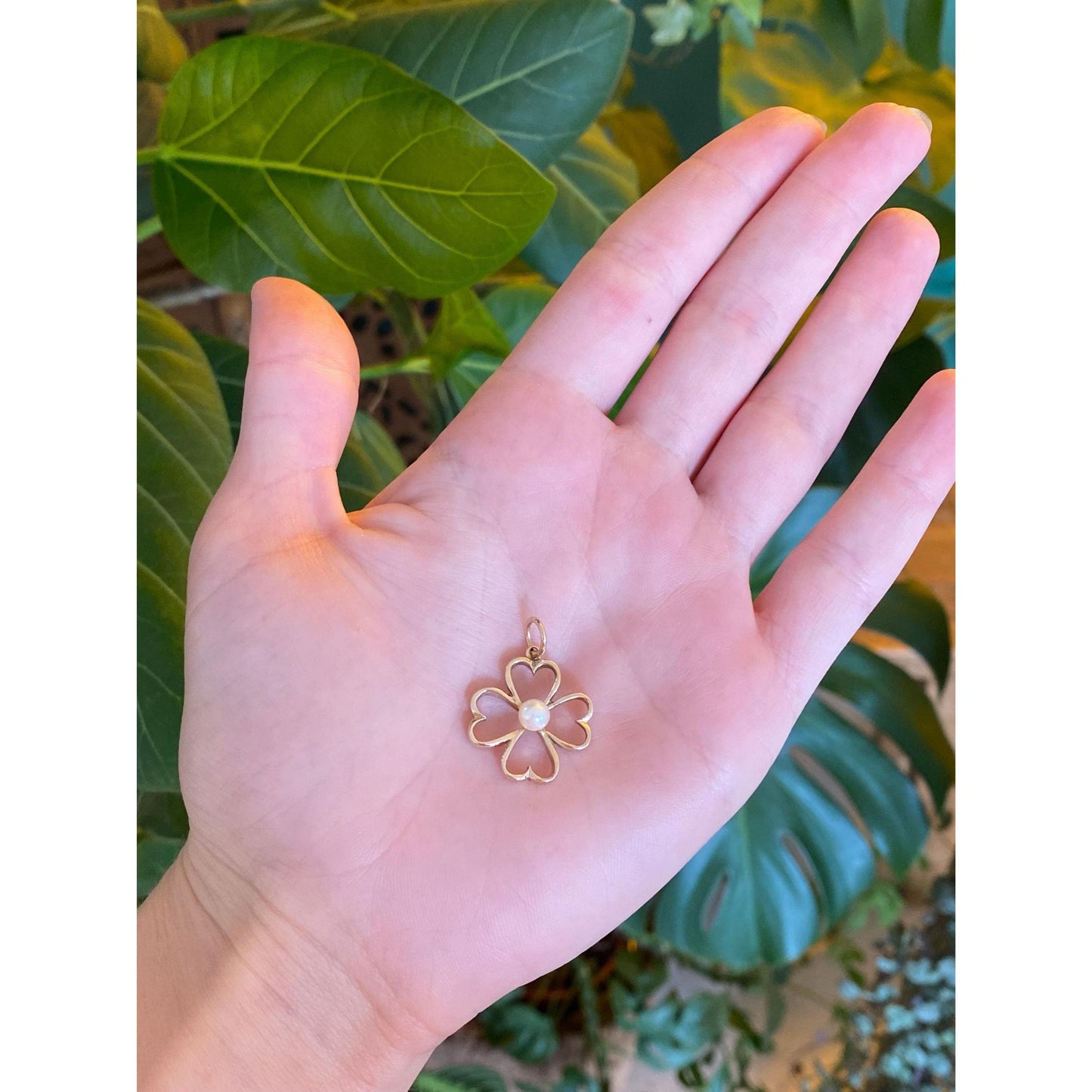 Vintage 14k Yellow Gold Pearl Clover Charm