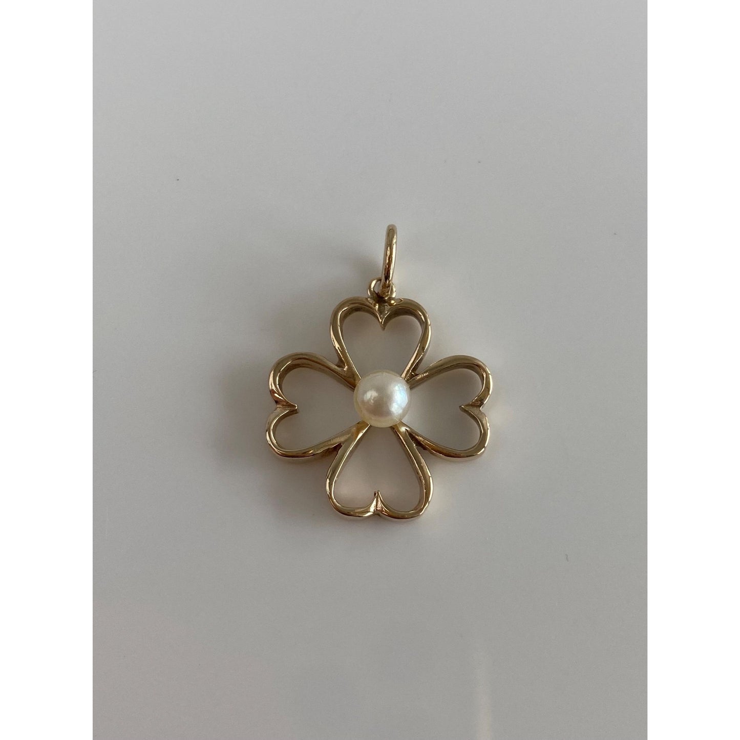 Vintage 14k Yellow Gold Pearl Clover Charm