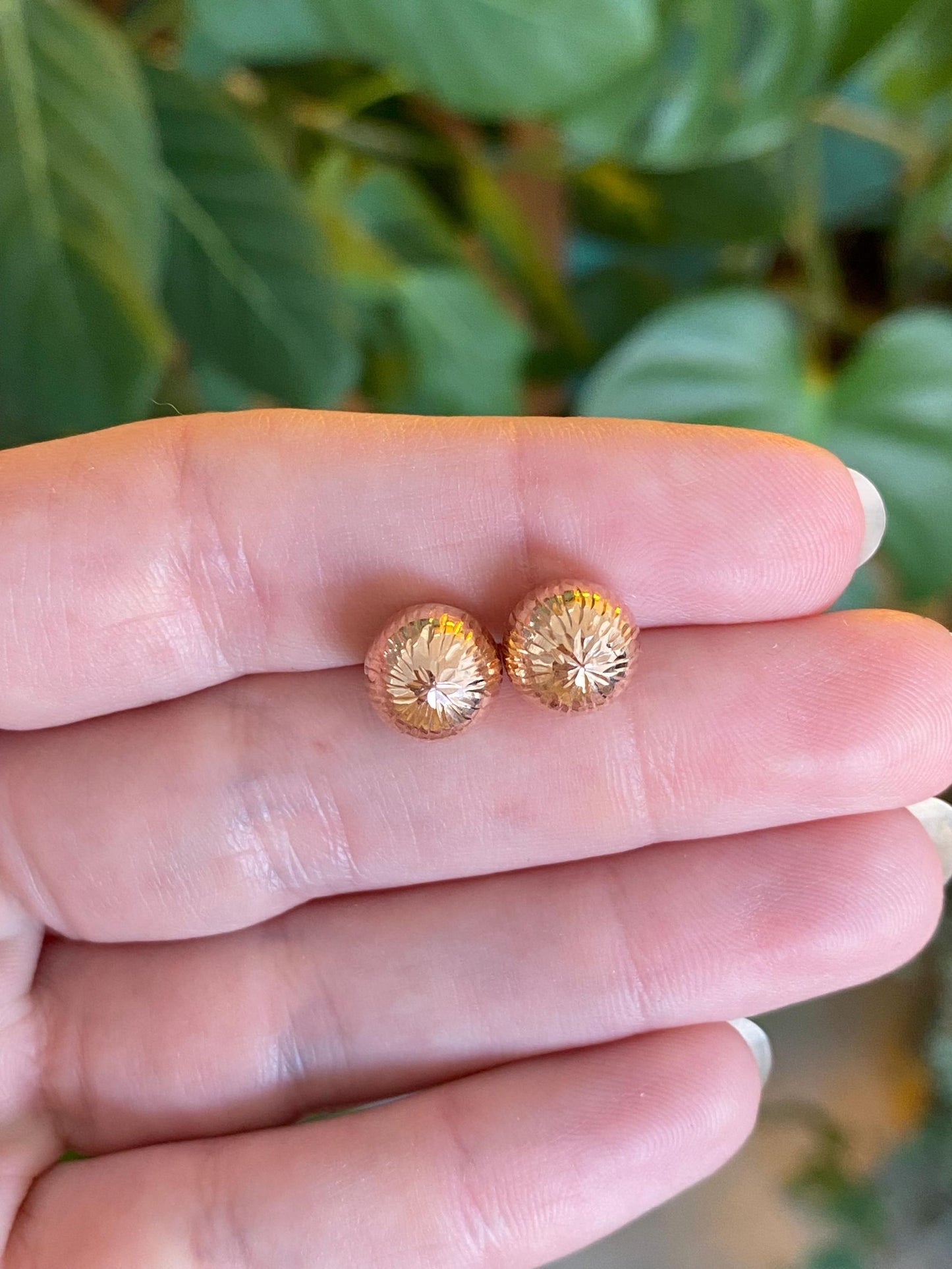 Vintage 14k Rose Gold Diamond Cut Ball Stud Earrings