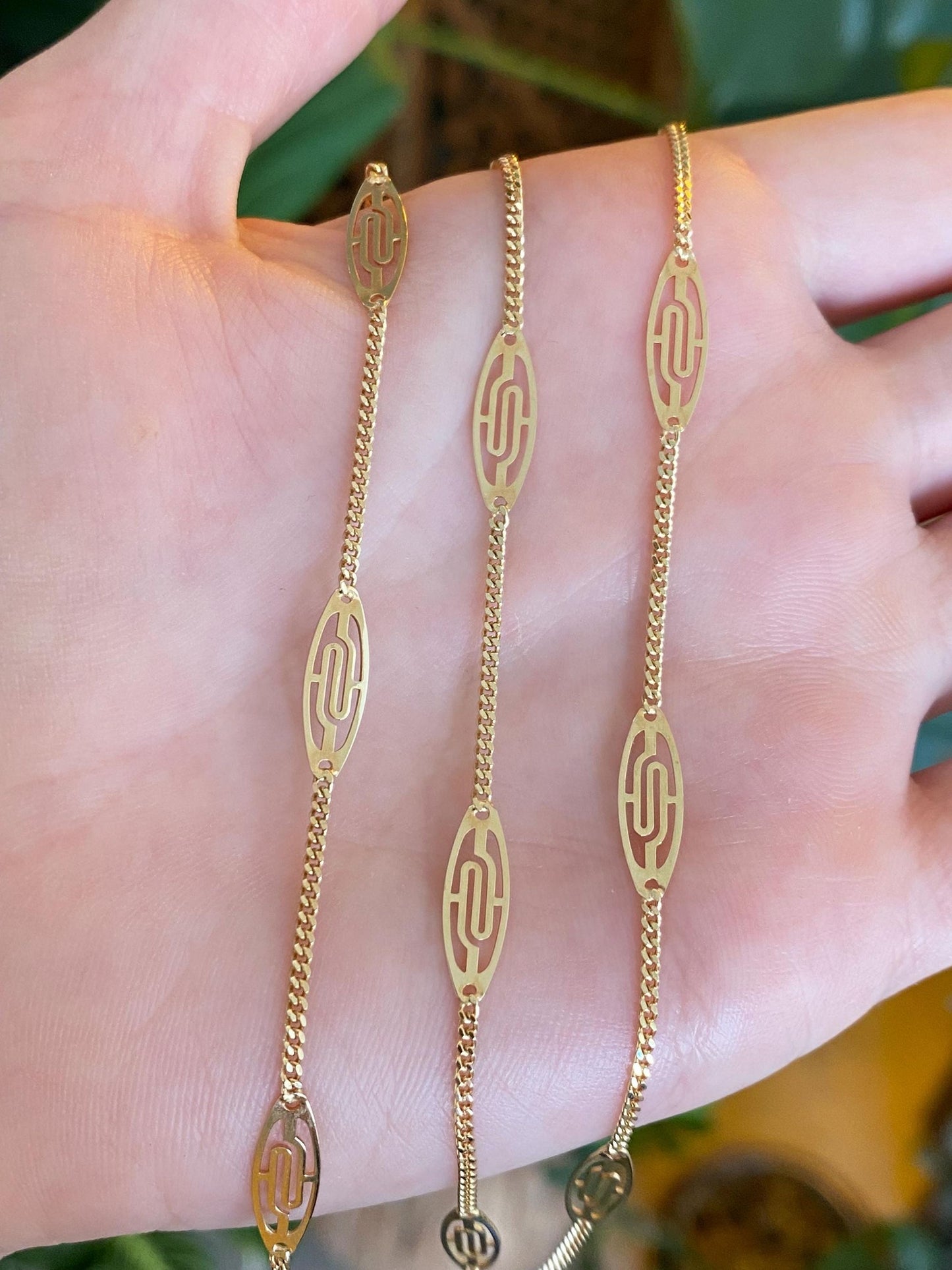 Vintage Solid 14k Yellow Gold Station Tight Curb Chain Necklace - 23.5 inches