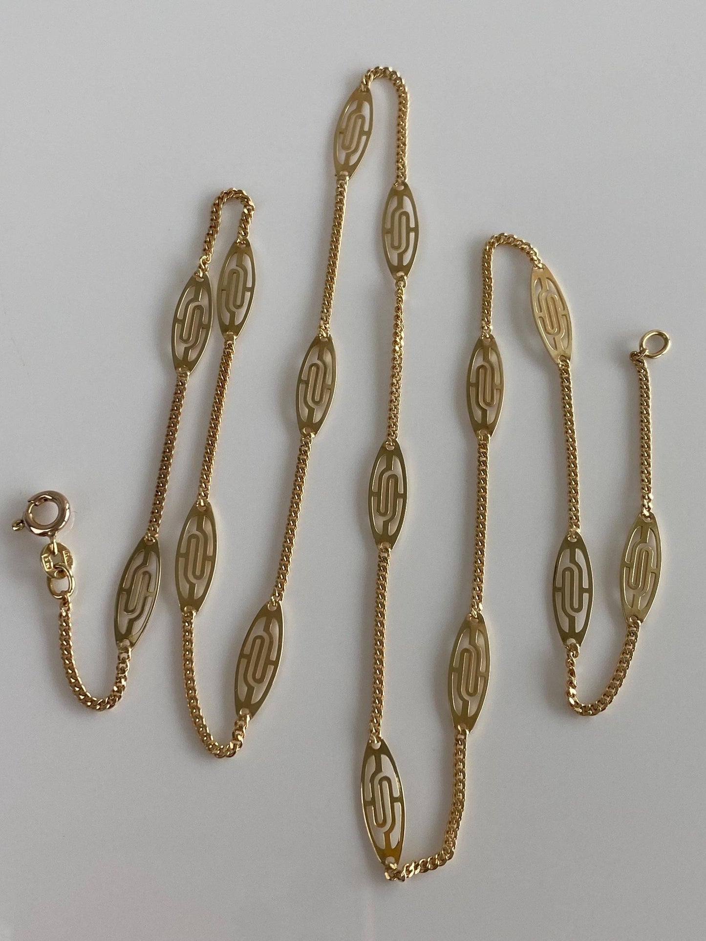 Vintage Solid 14k Yellow Gold Station Tight Curb Chain Necklace - 23.5 inches