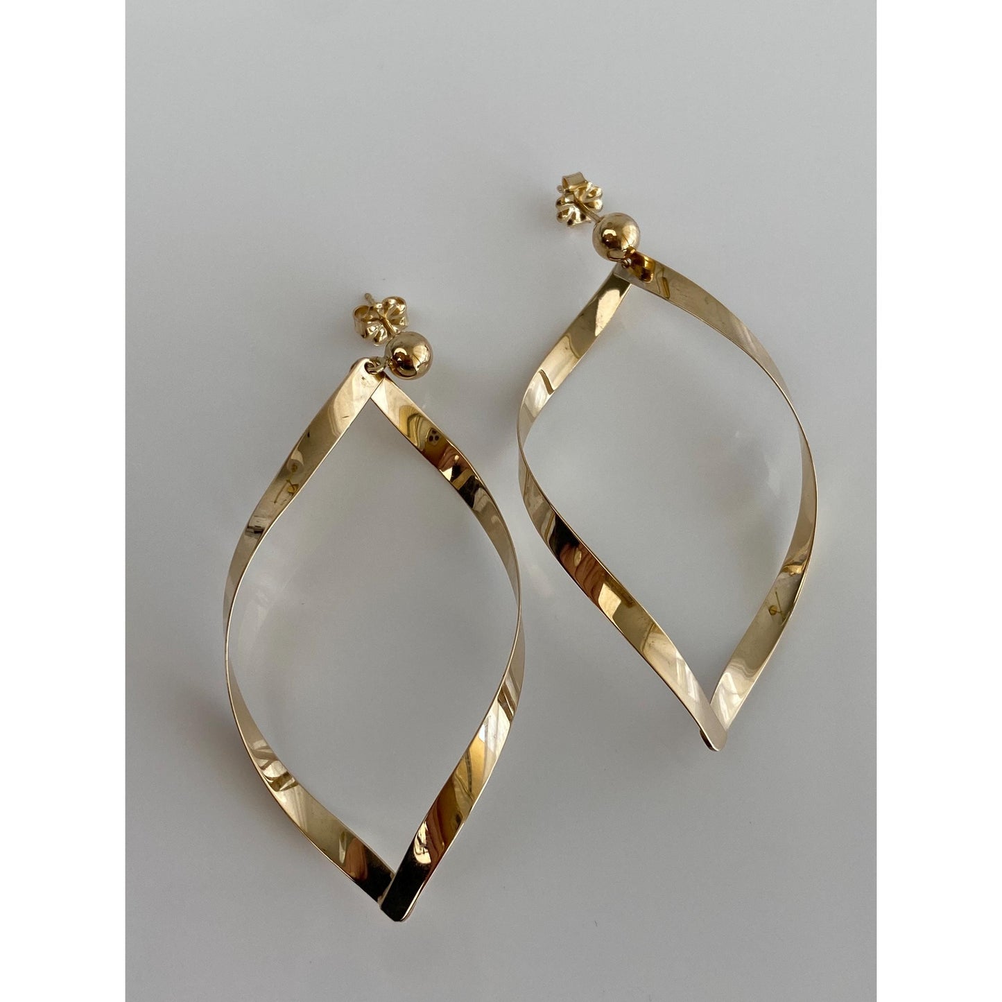 Vintage Solid 14k Yellow Gold Drop Dangle Stud Earrings