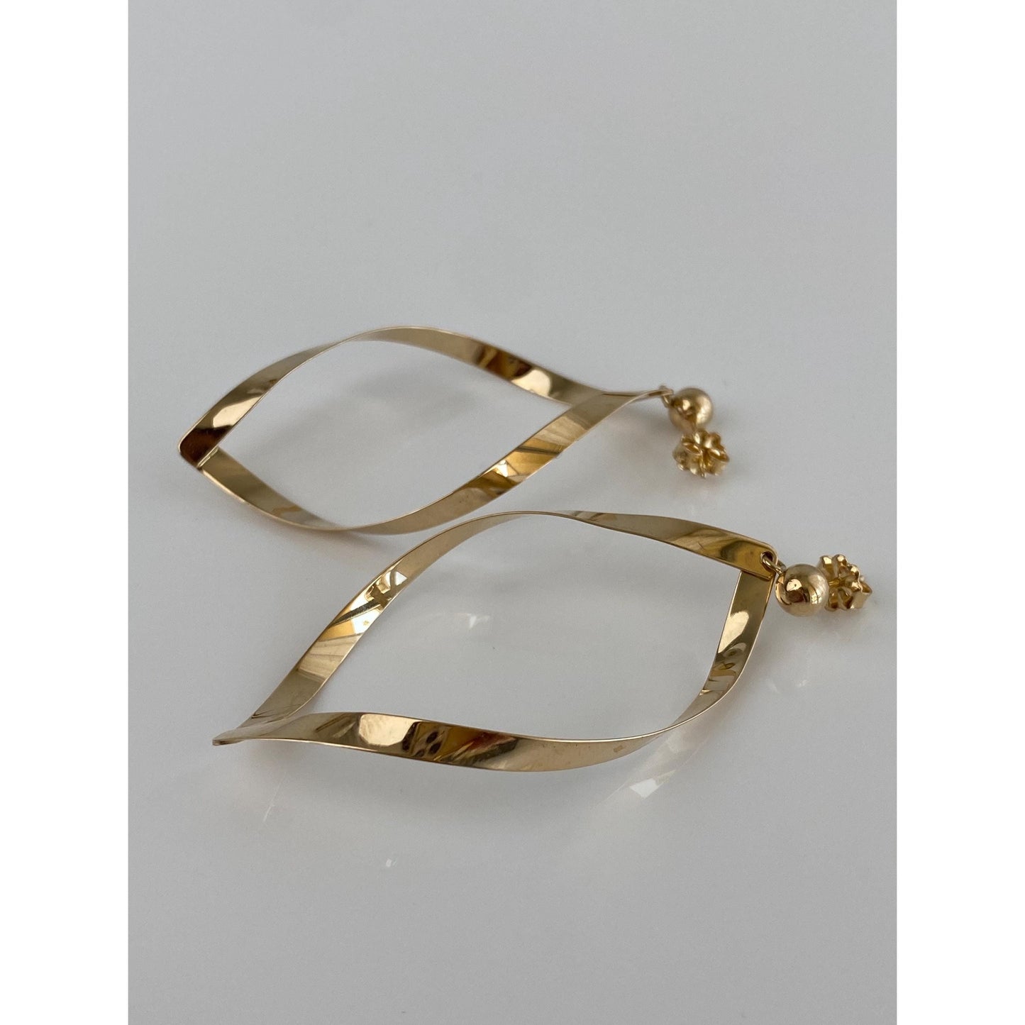 Vintage Solid 14k Yellow Gold Drop Dangle Stud Earrings