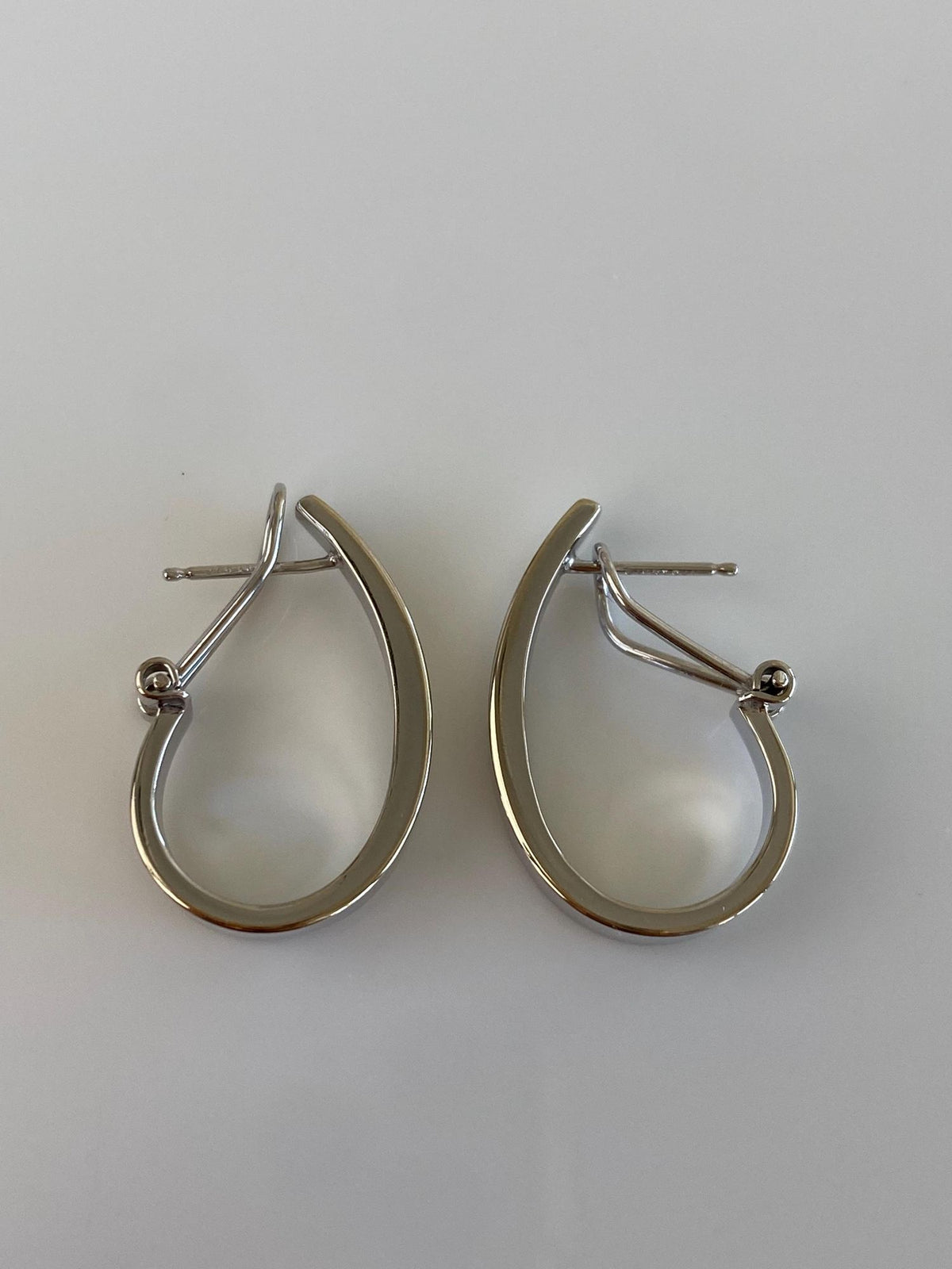 Vintage 14k White Gold Drop Earrings