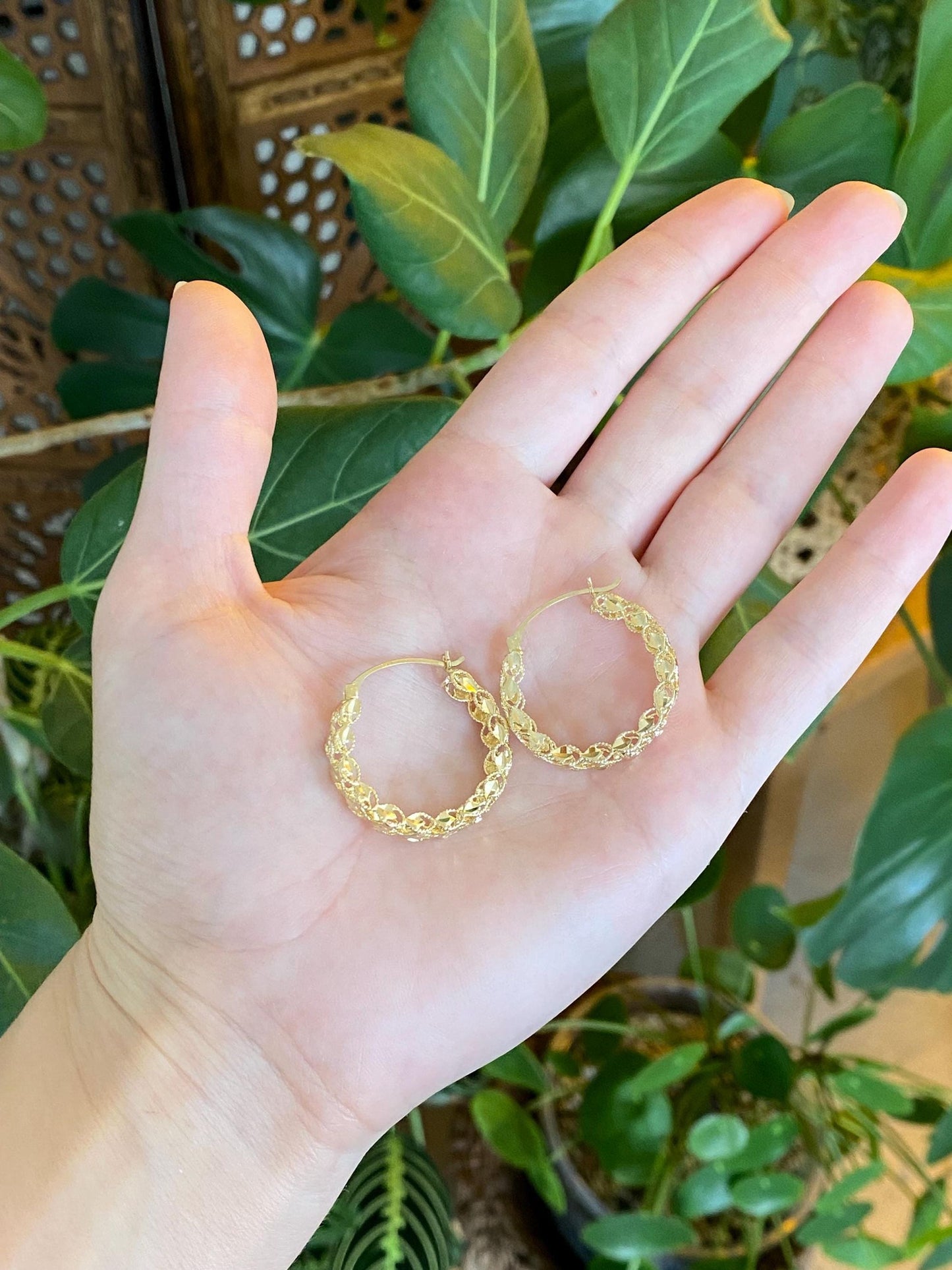 Vintage 14k Yellow Gold Diamond Cut Open Work Hoop Earrings