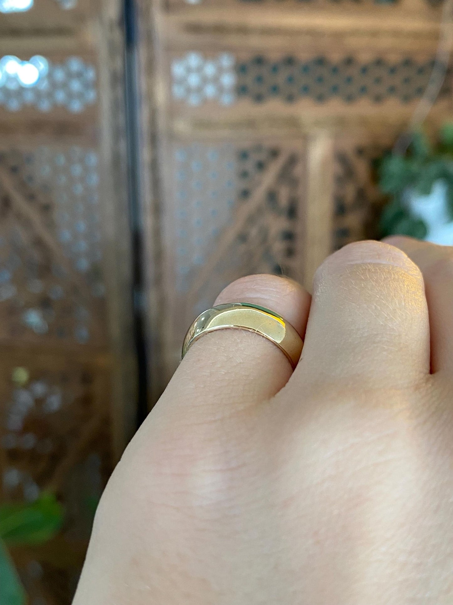 Vintage Solid 10k Yellow Gold Wide Ring Band - Size 4.5