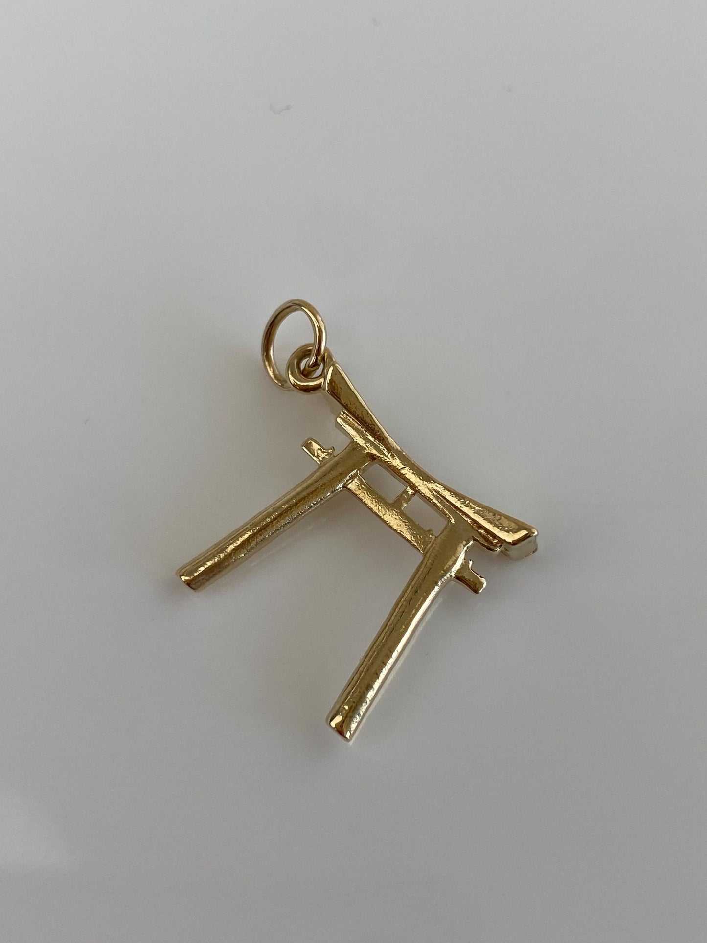 Vintage Solid 14k Yellow Gold Charm