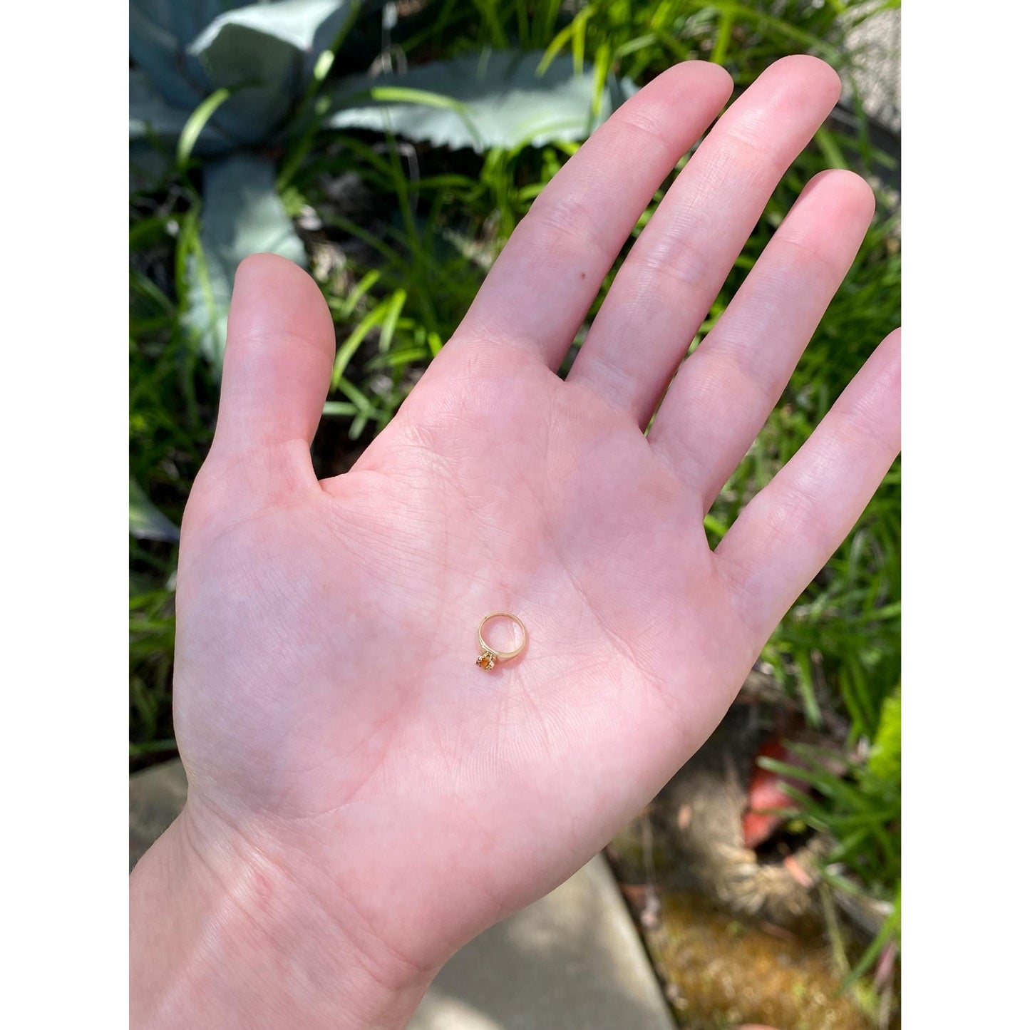 Vintage Solid 14k Yellow Gold Orange Cubic Zirconia Ring Charm