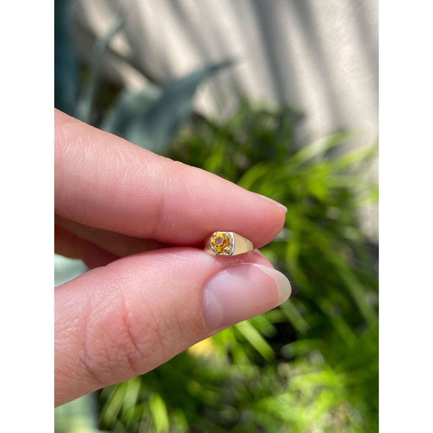 Vintage Solid 14k Yellow Gold Orange Cubic Zirconia Ring Charm