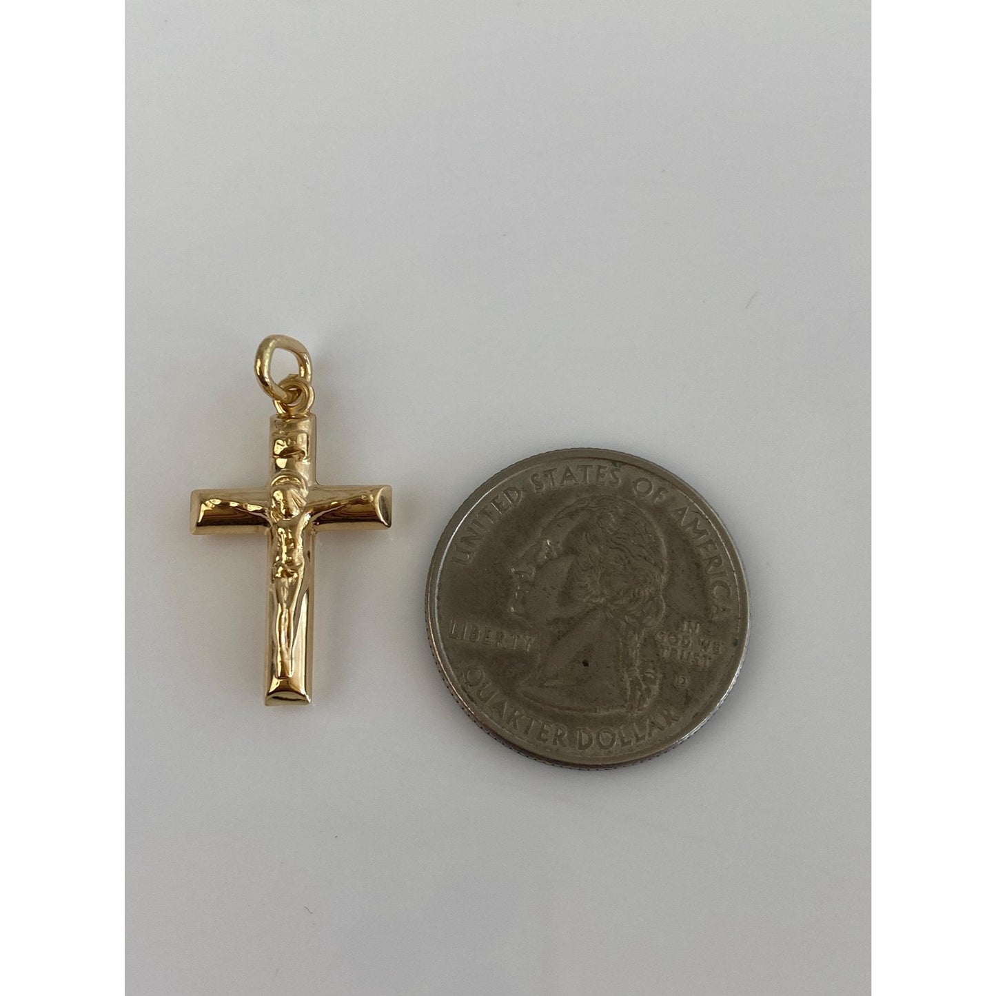 Vintage 18k Yellow Gold Crucifix Cross Charm