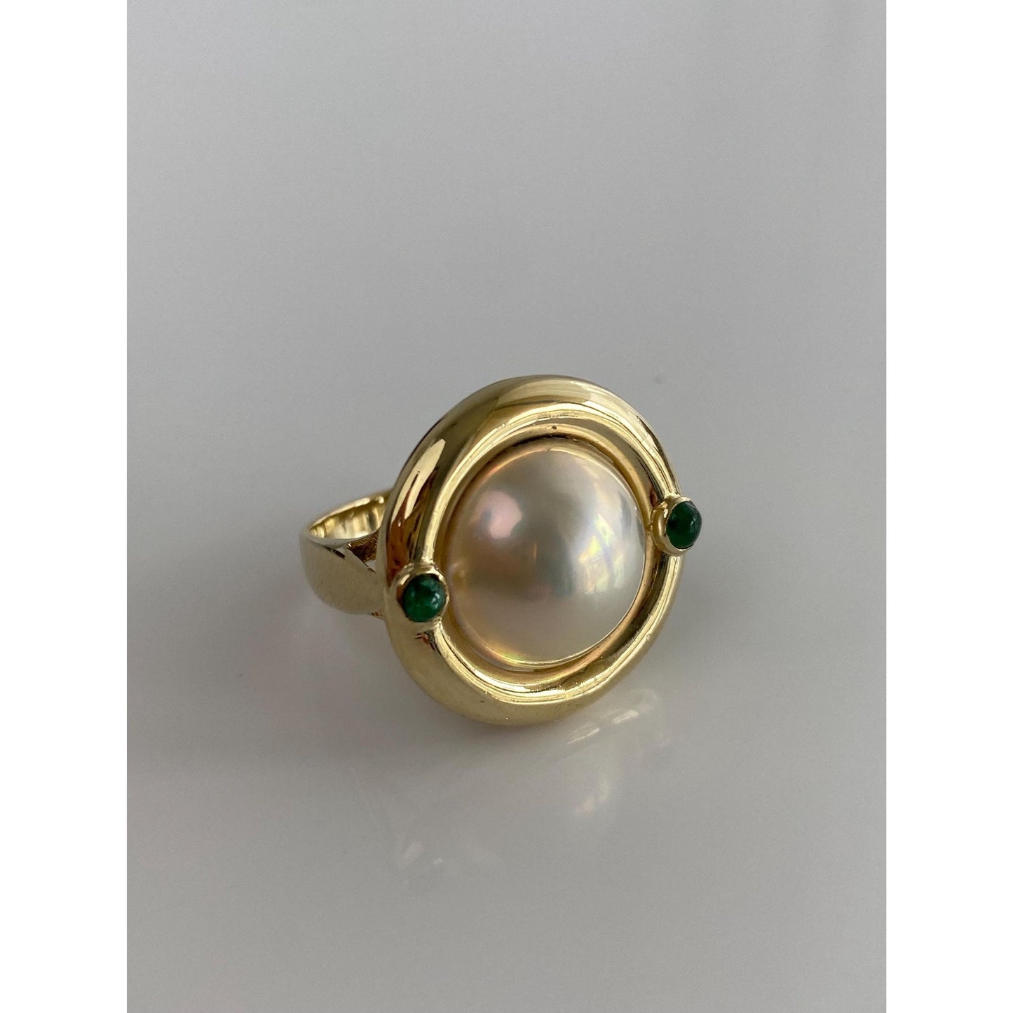 Vintage Solid 14k Yellow Gold Emerald Large Pearl Ring - Size 4.5