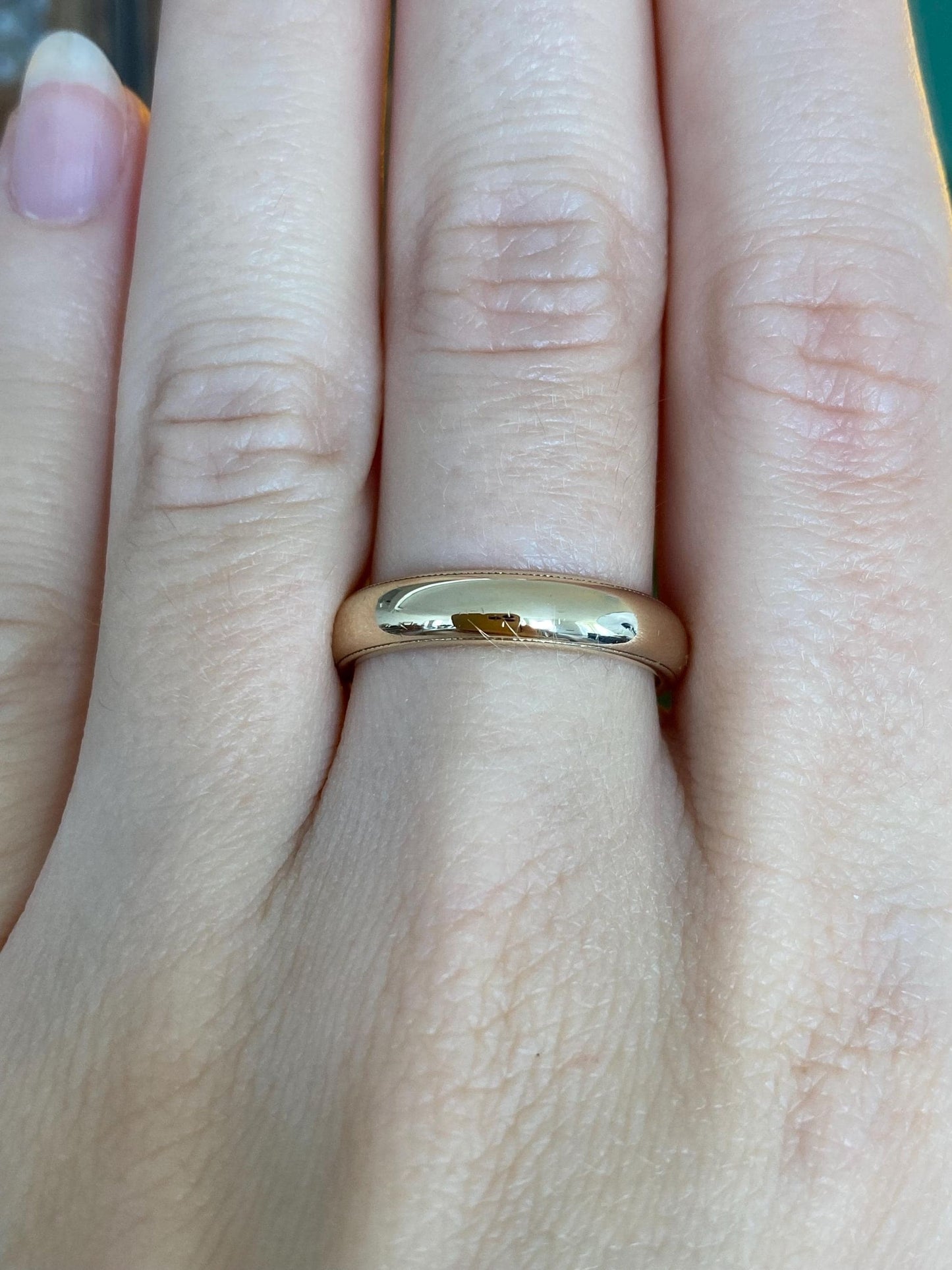 Vintage Solid 14k Yellow Gold Ring Band - Size 8.25