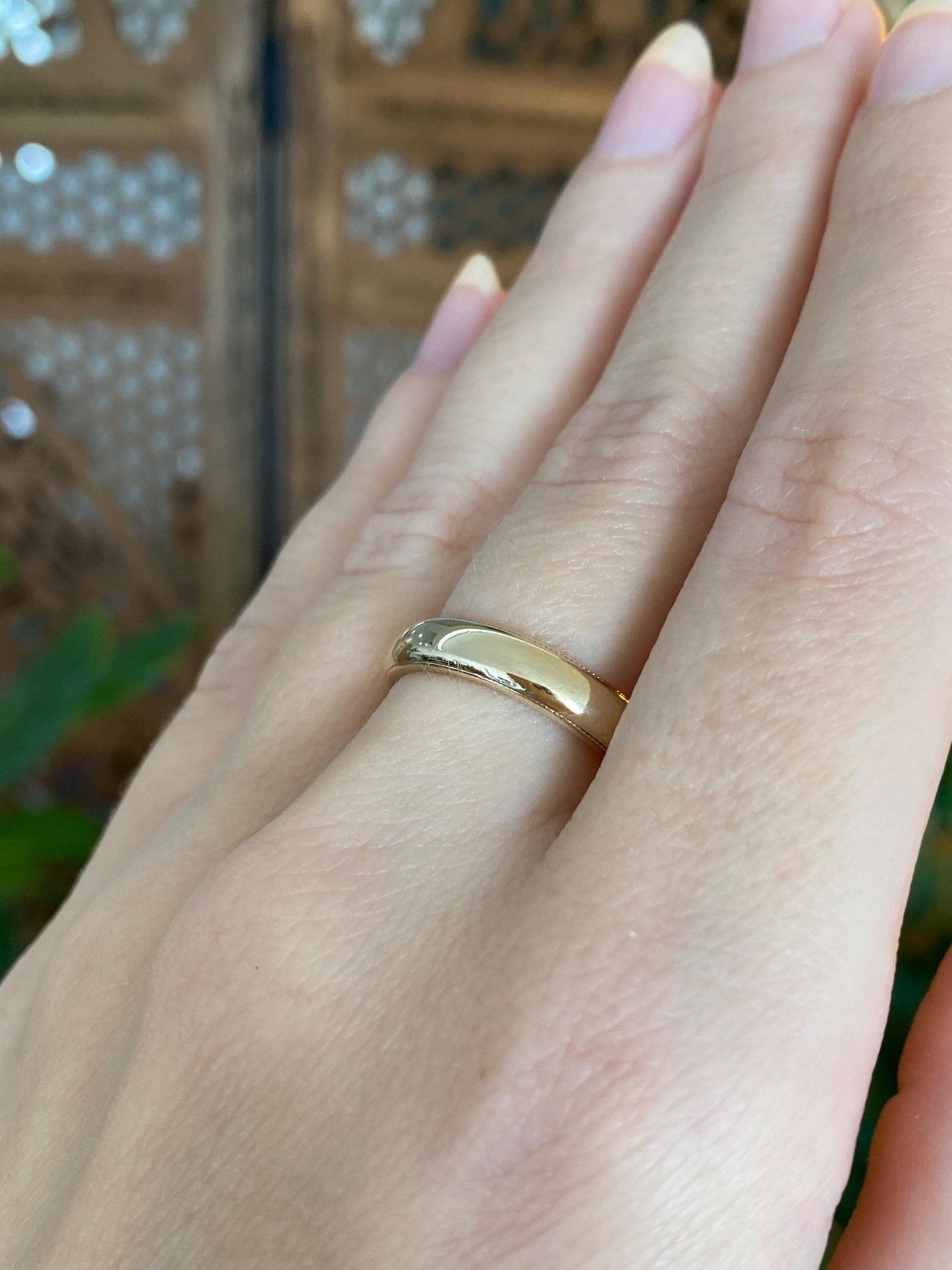 Vintage Solid 14k Yellow Gold Ring Band - Size 8.25