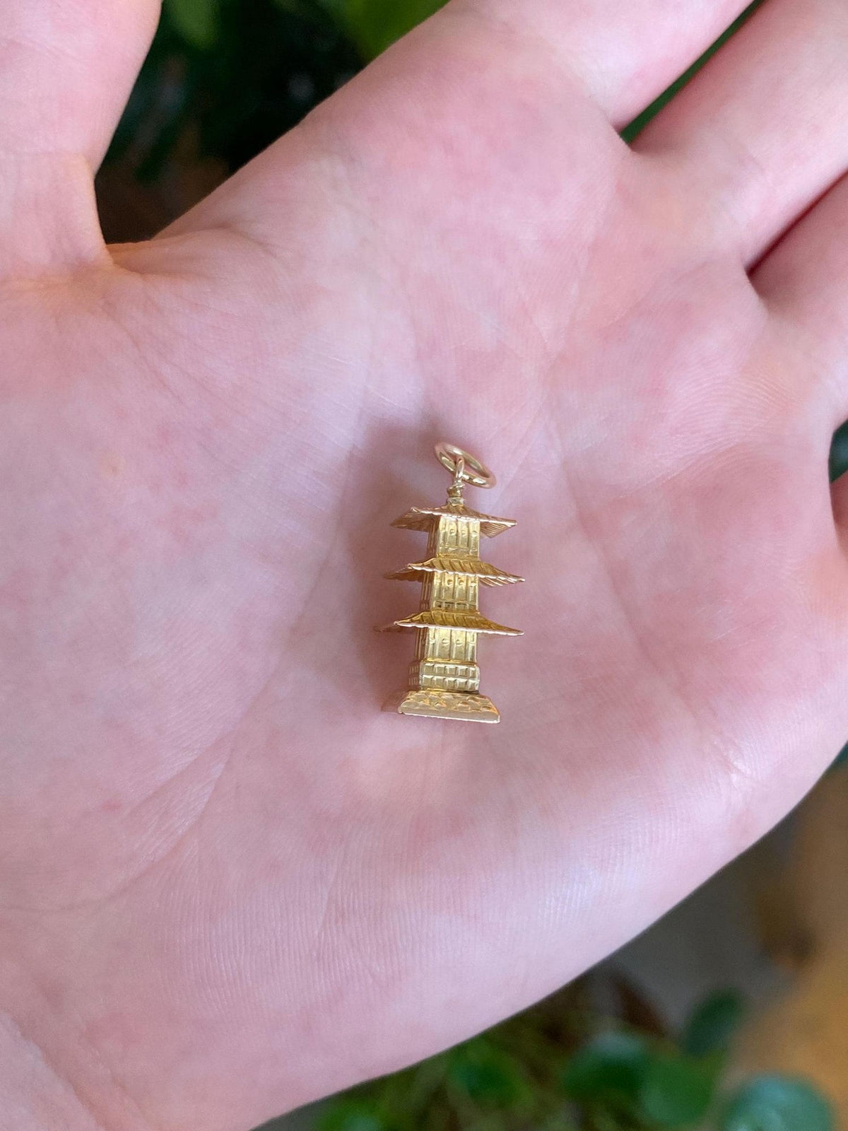 Vintage 14k Yellow Gold Pagoda Charm