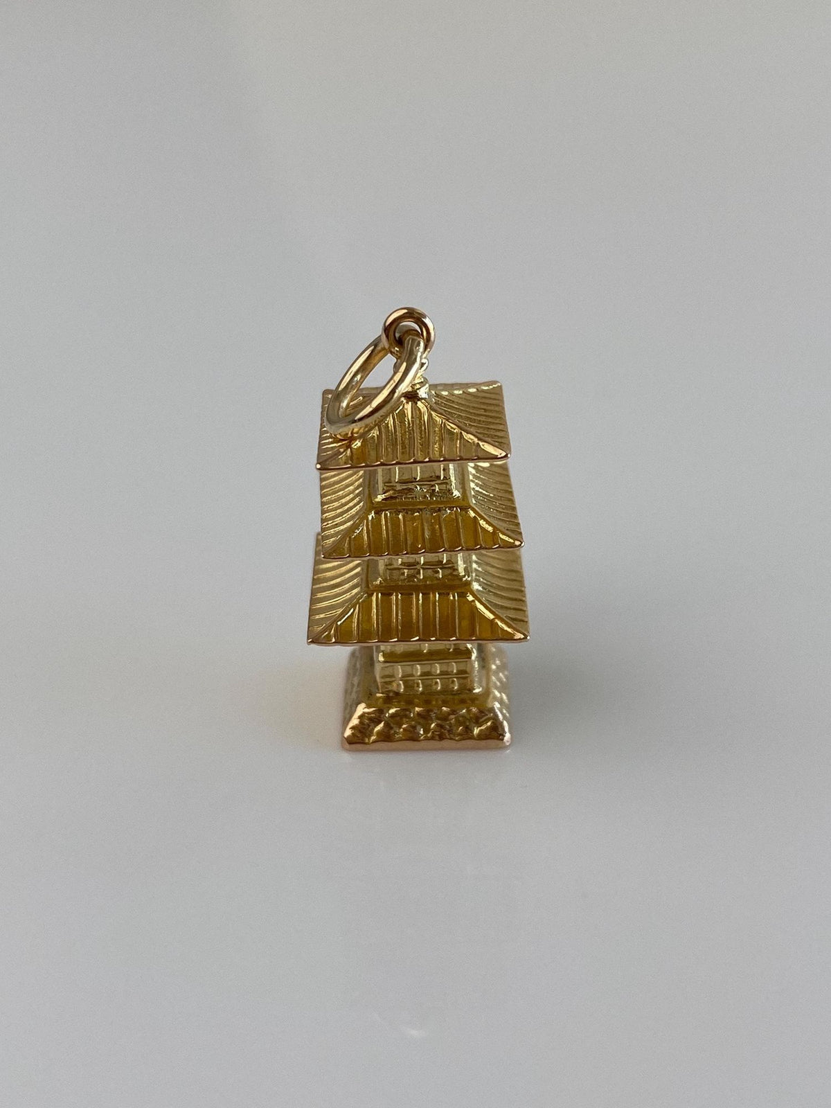 Vintage 14k Yellow Gold Pagoda Charm
