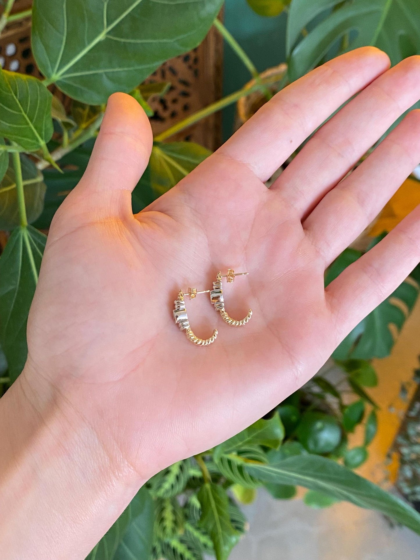 Vintage Solid 14k White & Yellow Gold Diamond Drop Earrings