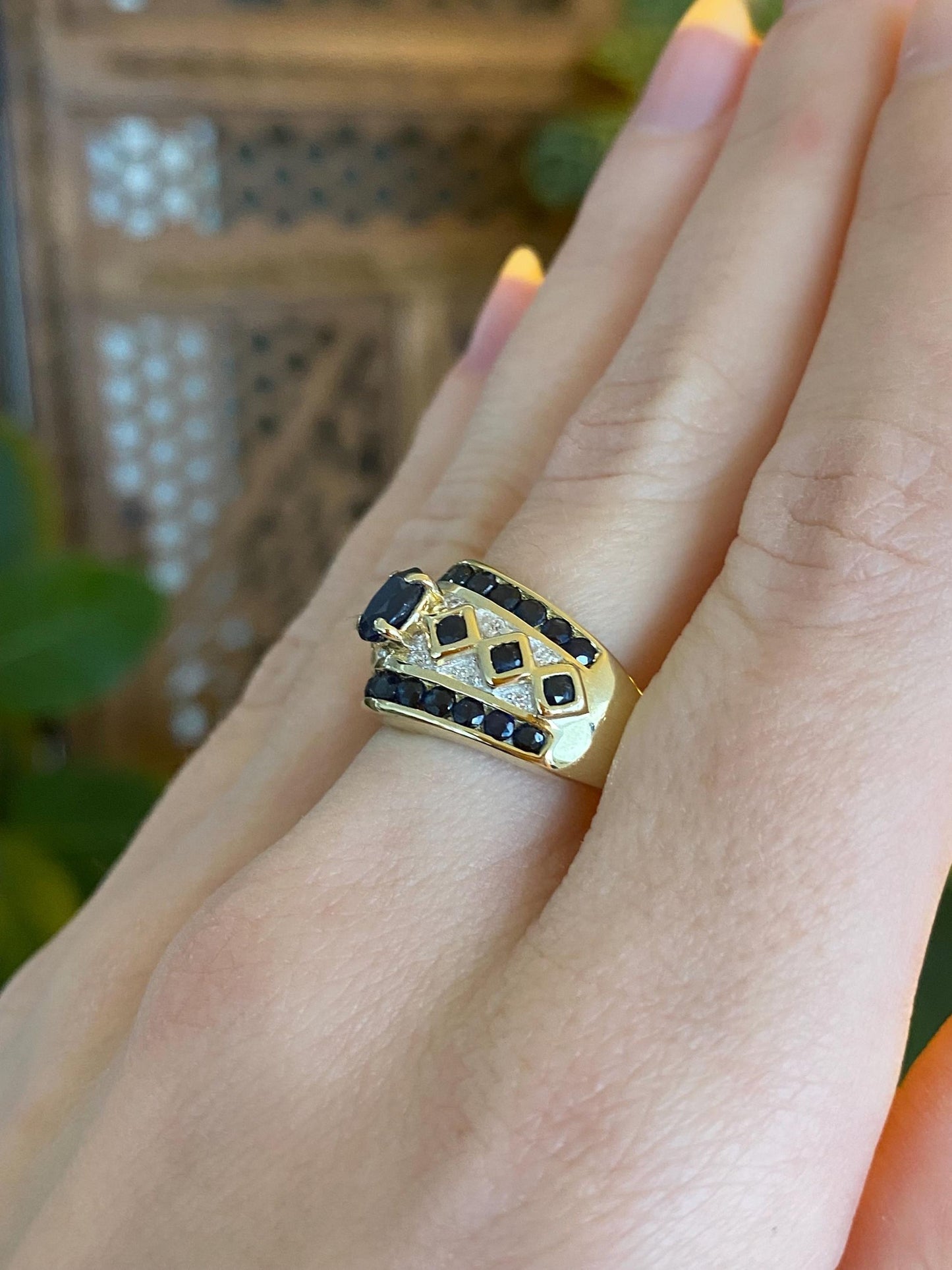 Vintage Solid 14k Yellow Gold Diamond Blue Sapphire Ring Band - Size 7.75