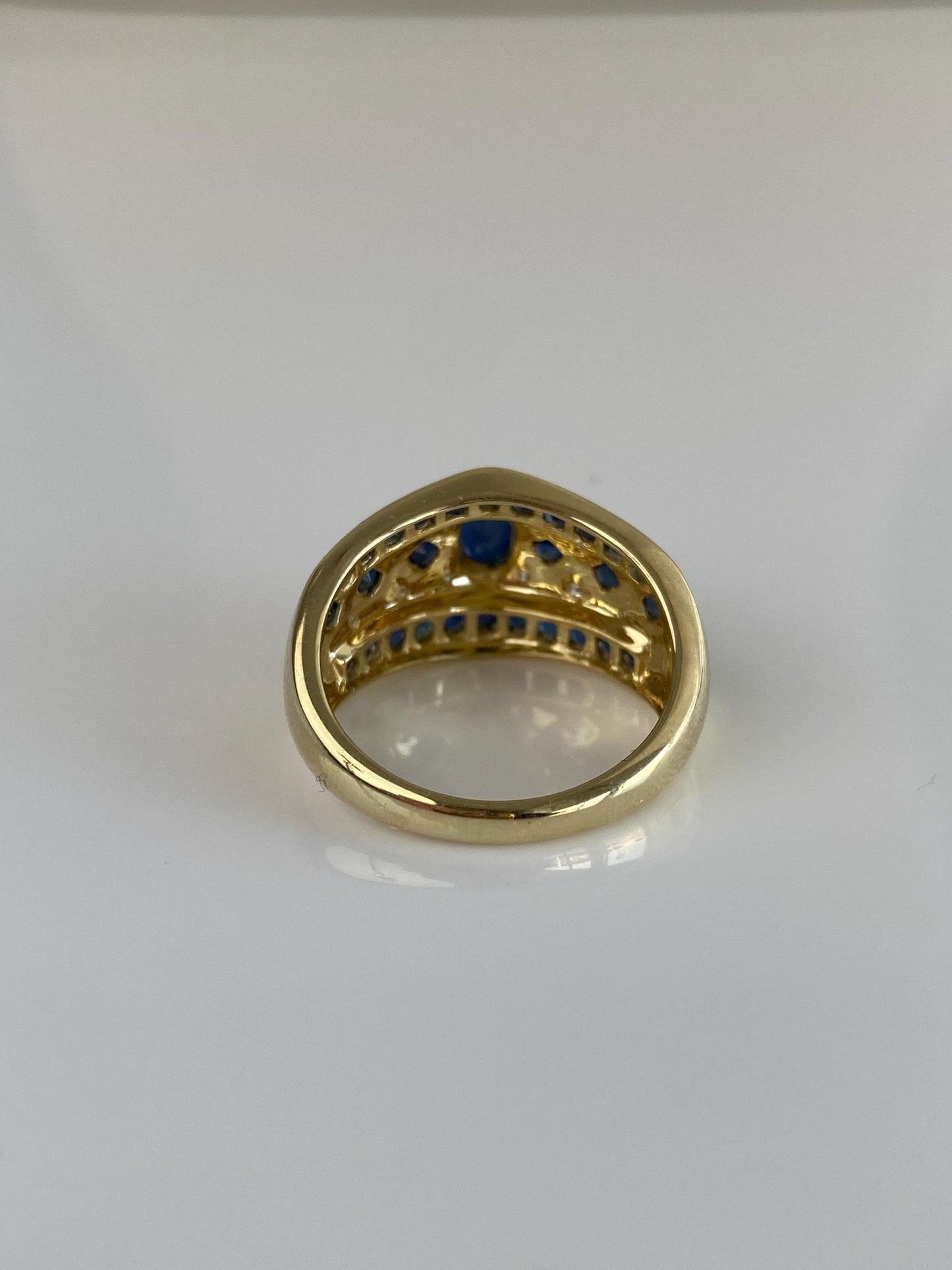Vintage Solid 14k Yellow Gold Diamond Blue Sapphire Ring Band - Size 7.75