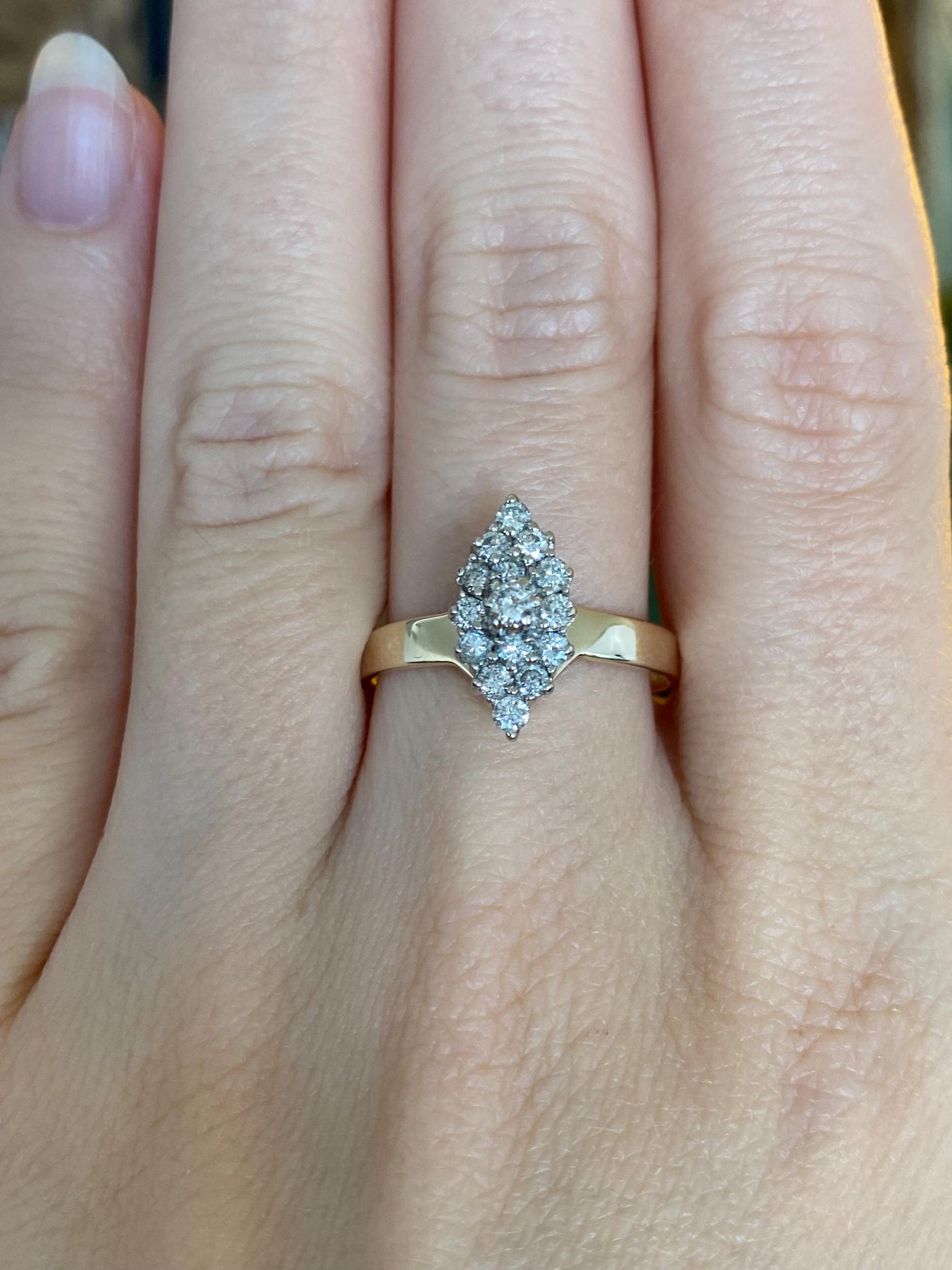 Vintage Solid 14k Yellow Gold Diamond Cluster Ring - Size 9