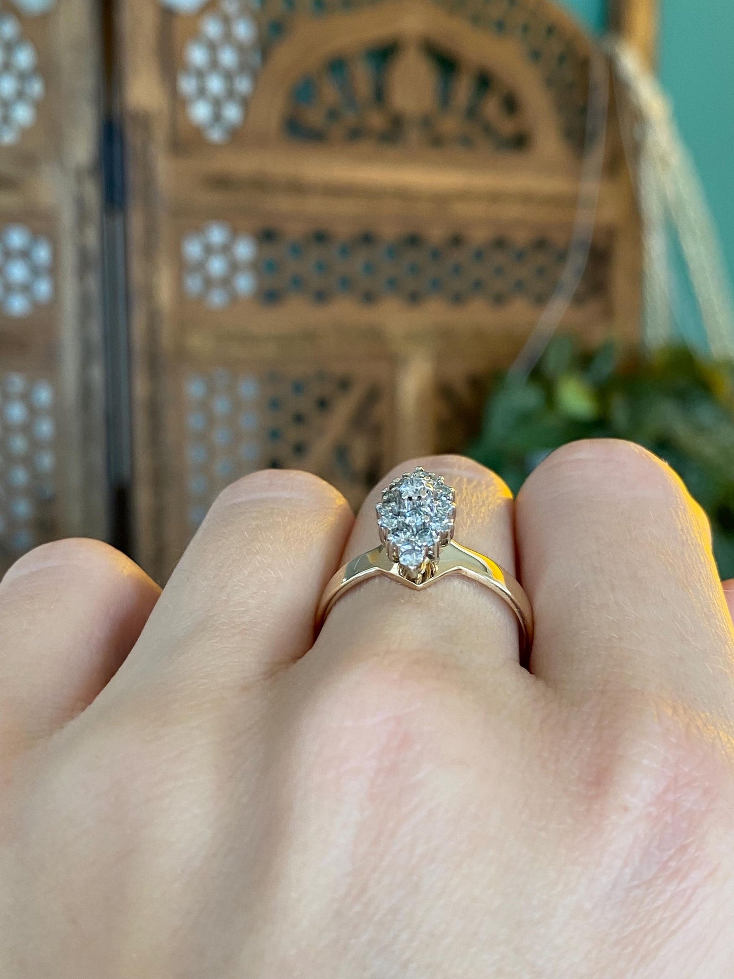 Vintage Solid 14k Yellow Gold Diamond Cluster Ring - Size 9