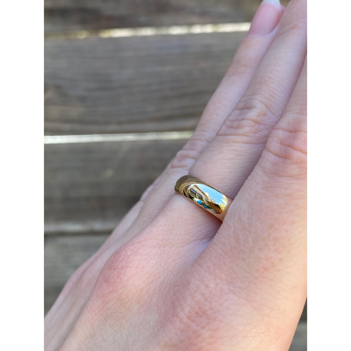 Vintage Solid 14k Yellow Gold Ring Band - Size 9.75-10