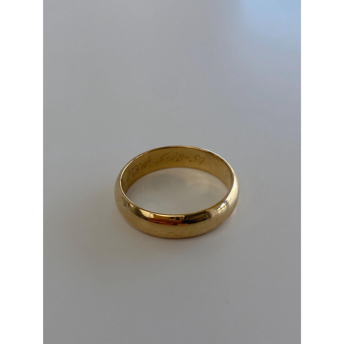 Vintage Solid 14k Yellow Gold Ring Band - Size 9.75-10