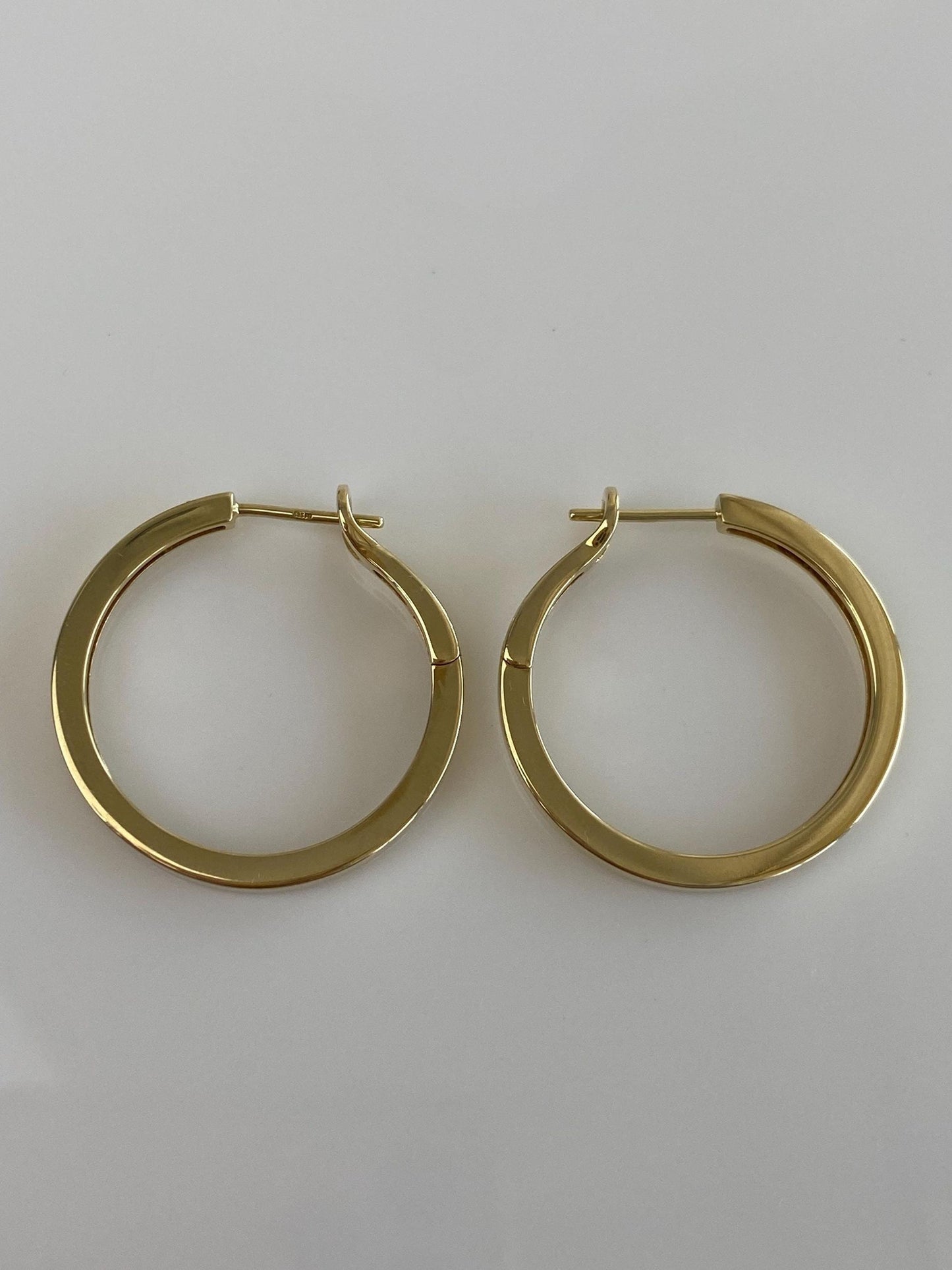 Vintage Solid 14k Yellow Gold Square Edge Hoop Earrings