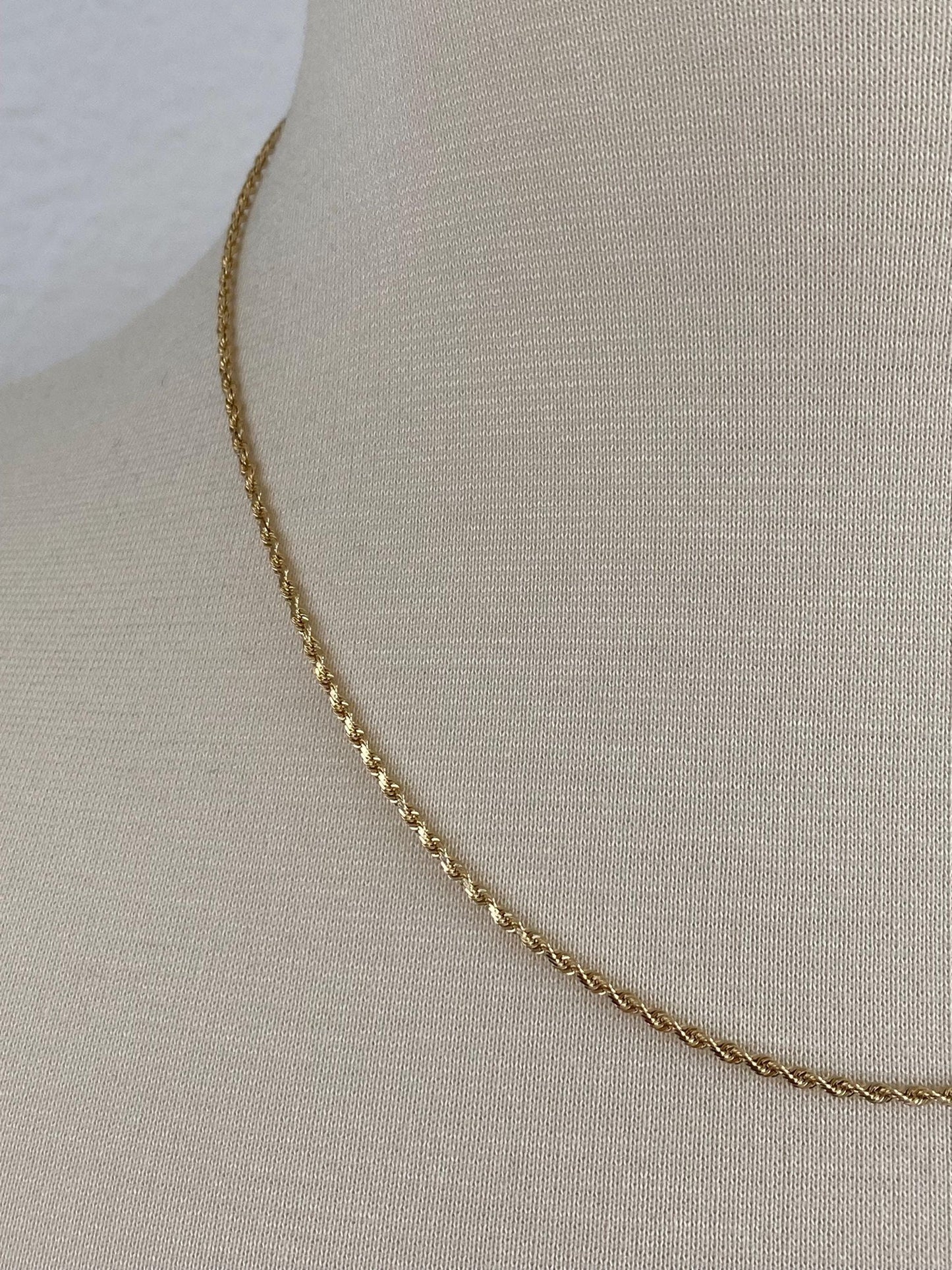 Vintage 14k Yellow Gold Slim Rope Chain Necklace - 18 inches