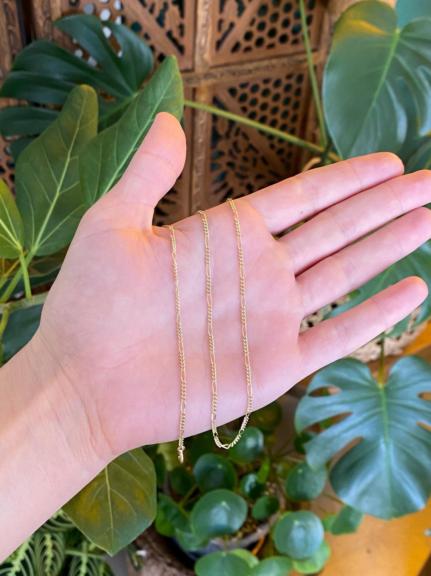 Vintage Solid 14k Yellow Gold Dainty Figaro Chain Necklace - 17.75 inches