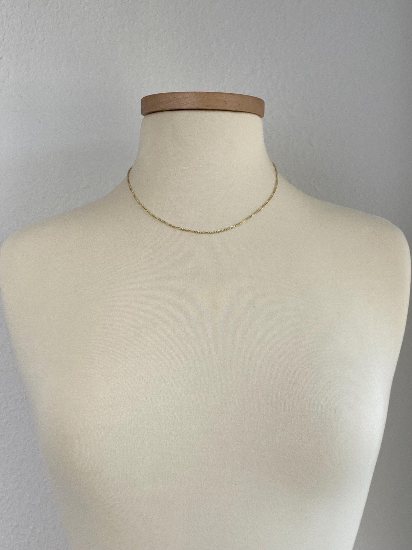 Vintage Solid 14k Yellow Gold Dainty Figaro Chain Necklace - 17.75 inches