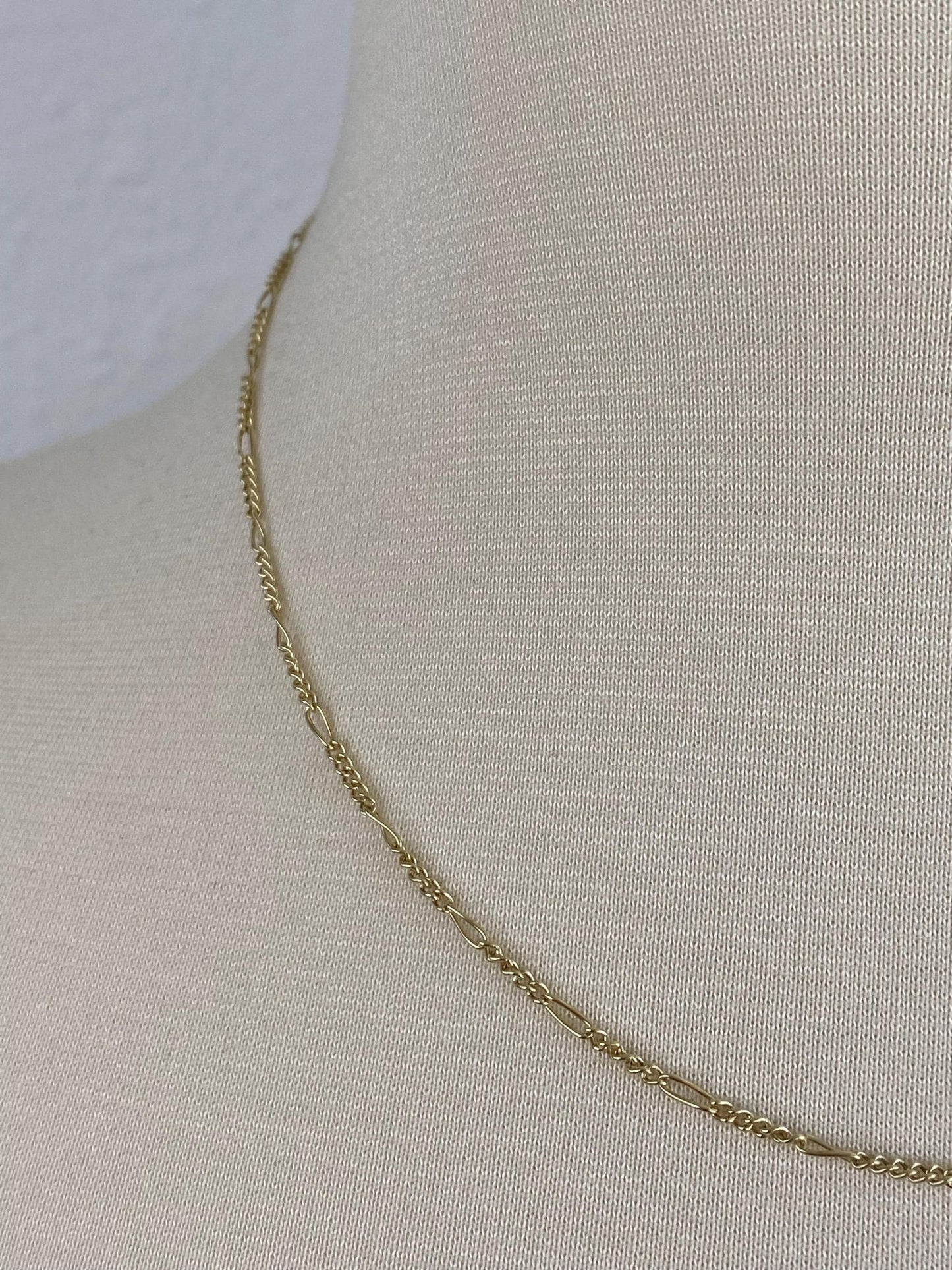 Vintage Solid 14k Yellow Gold Dainty Figaro Chain Necklace - 17.75 inches