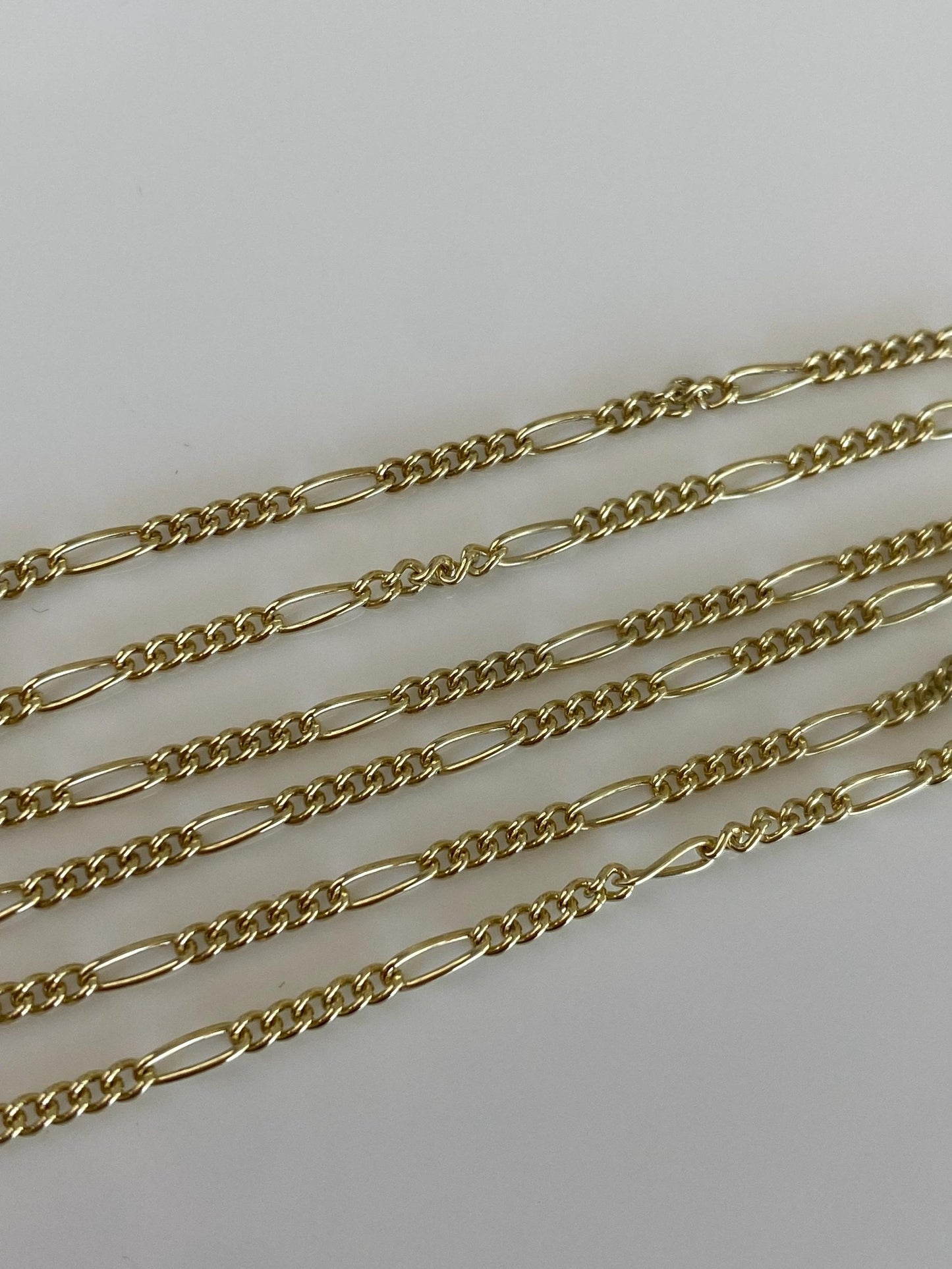 Vintage Solid 14k Yellow Gold Dainty Figaro Chain Necklace - 17.75 inches