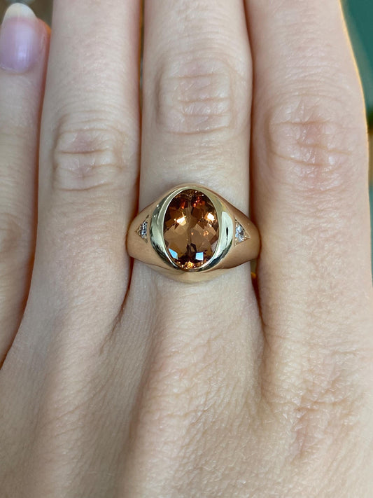 Vintage Solid 14k Yellow Gold Orange Topaz Diamond Signet Ring - Size 6.5